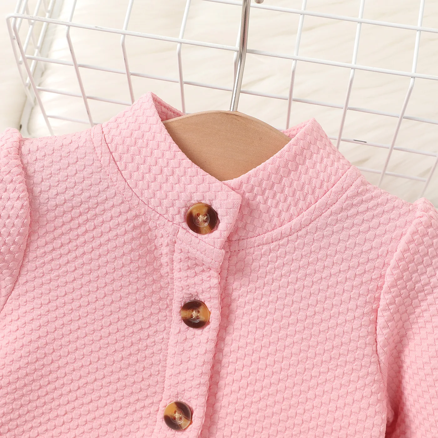 2pcs Baby Girl Buttons Front Long-sleeve Textured Jacket and Floral Decor Mesh Panel Tank Dress Set Pink image 3