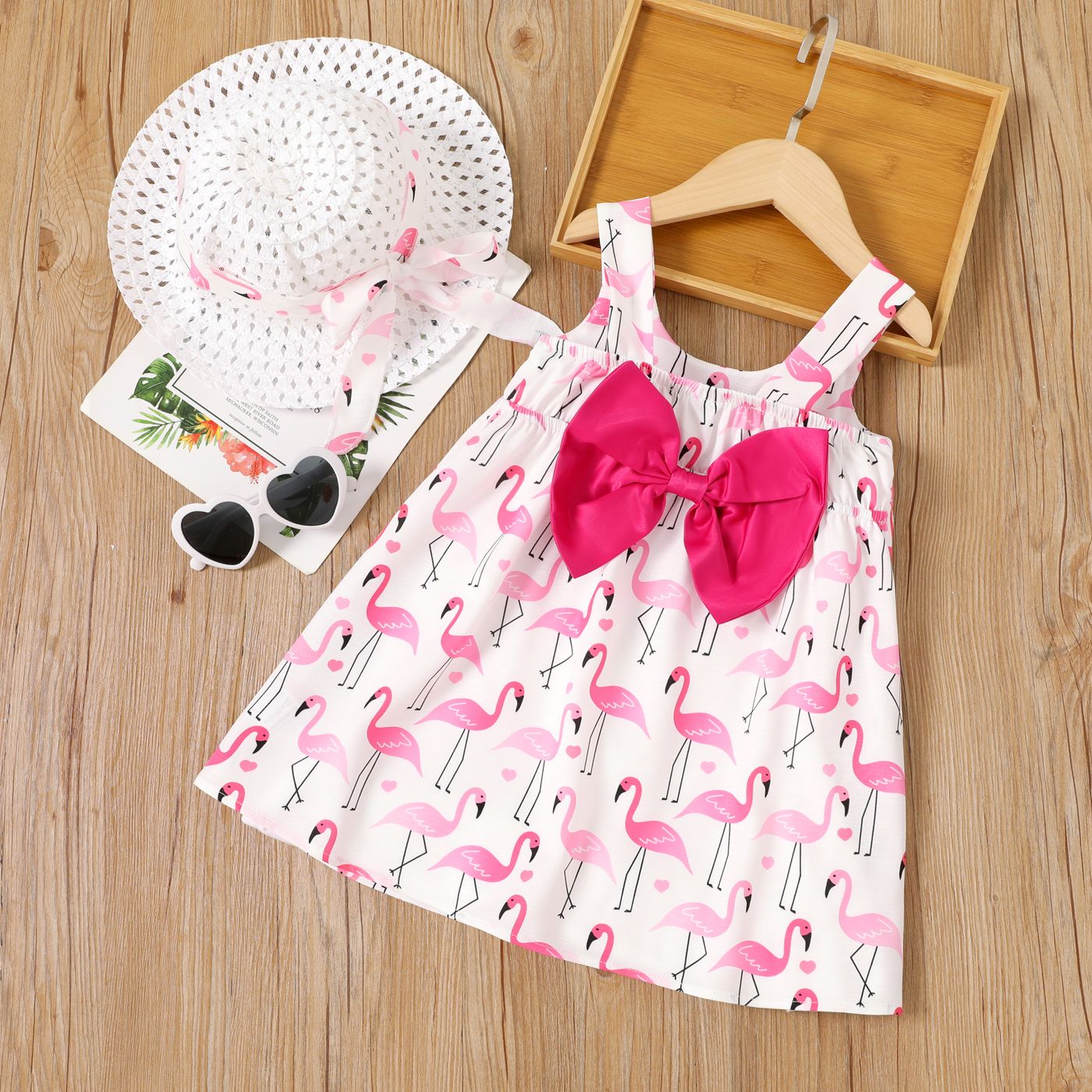 2pcs Toddler Girl Flamingo Print Bow Decor Strappy Dress And Hat Set