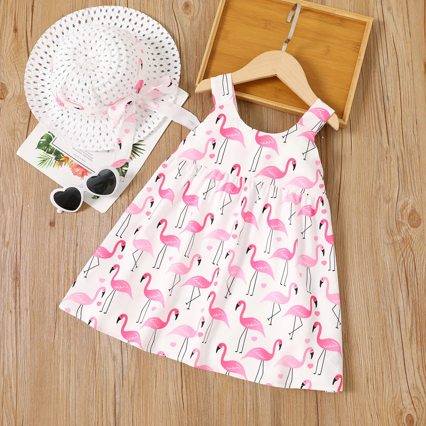 2pcs Toddler Girl Flamingo Print Bow Decor Strappy Dress and Hat Set  image 2