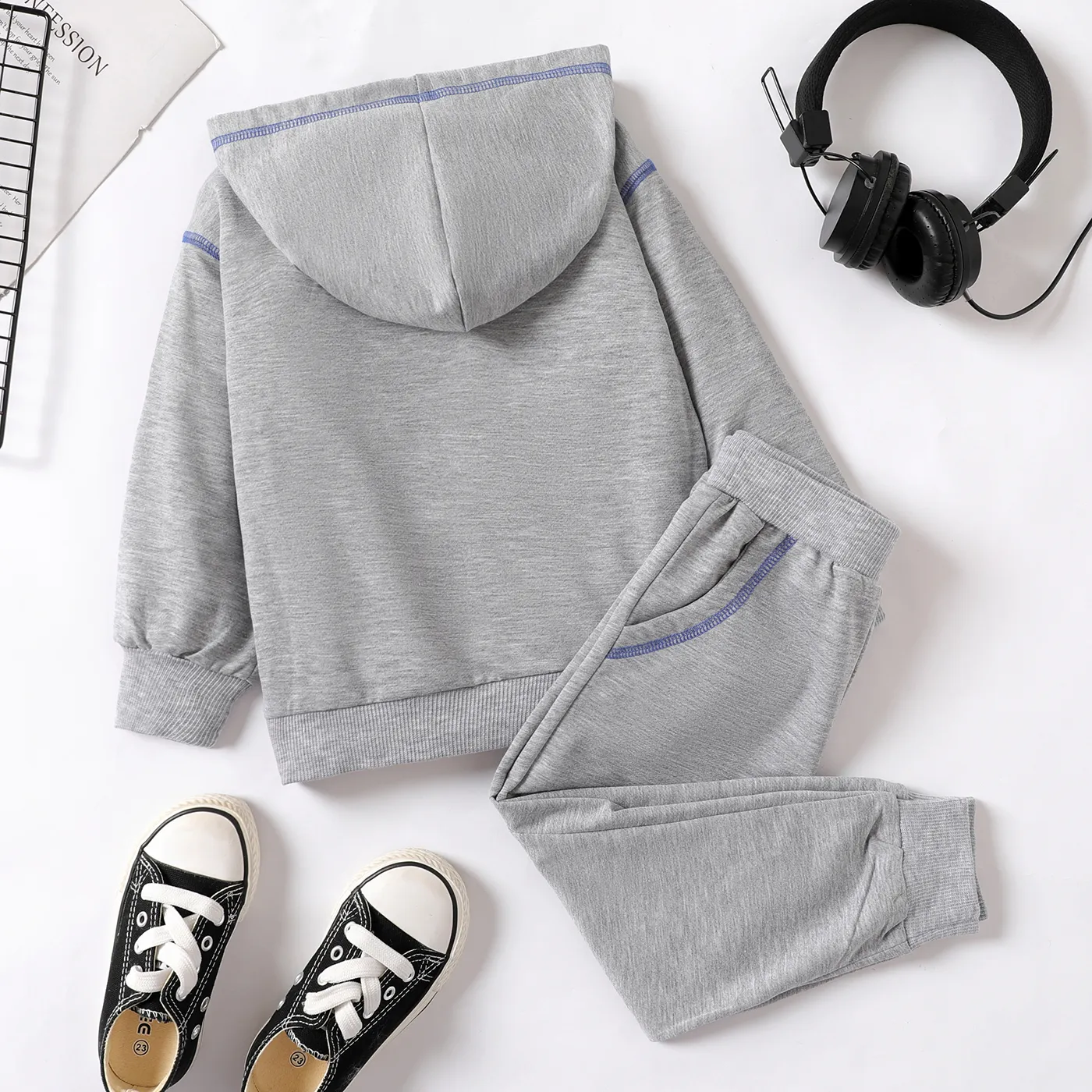 2pcs Toddler Boy Topstitching Detail Long-sleeve Hoodie and Pants Set  image 2