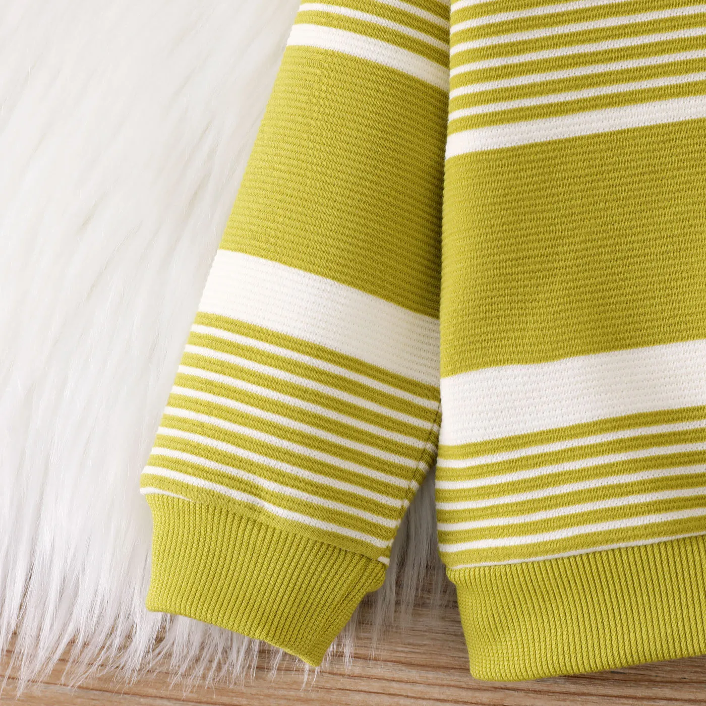 2pcs Baby Boy Stripe Long-sleeve Top and Pants Set Green image 4