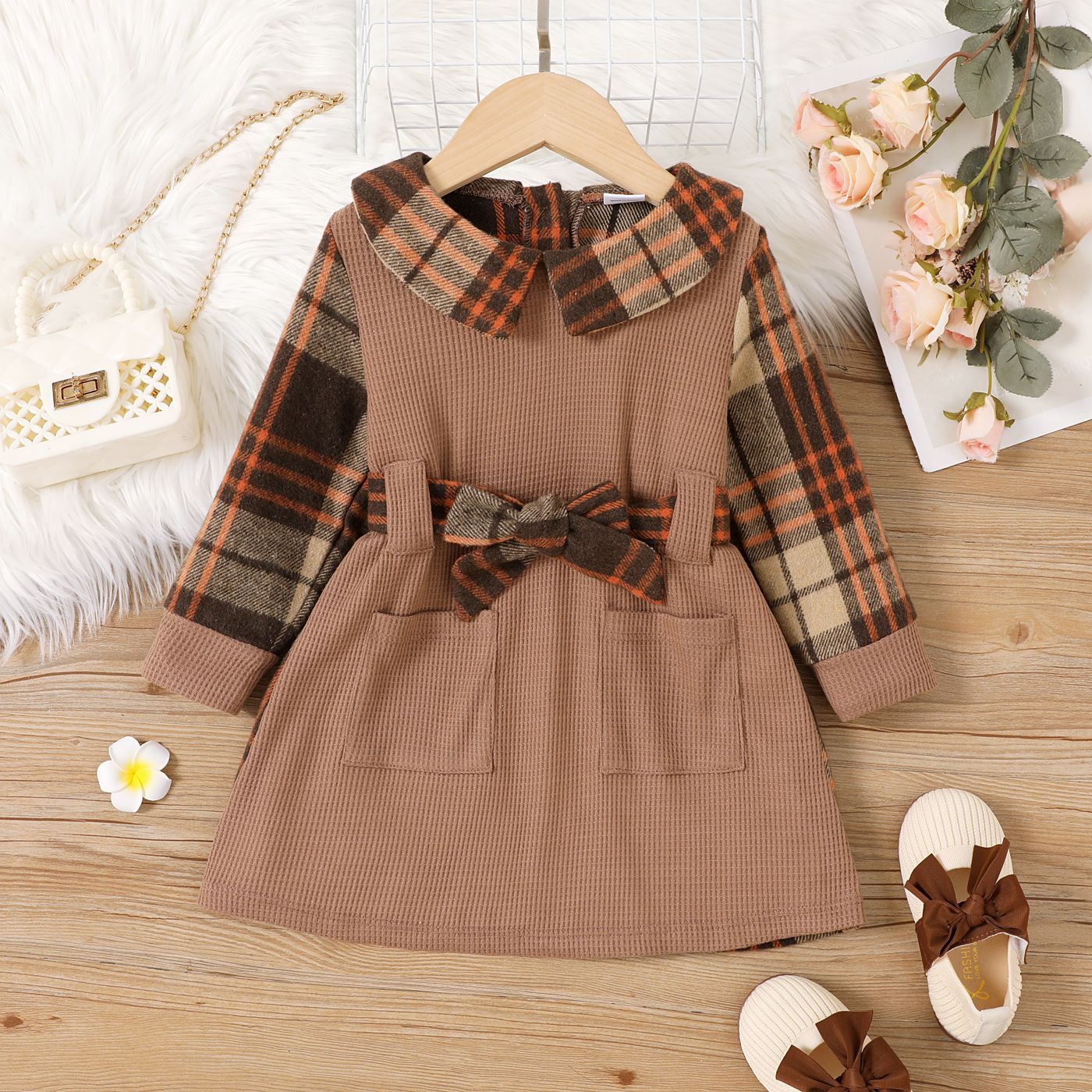 

2pcs Toddler Girl Grid Pocket and Belt Design Long Sleeve Dress