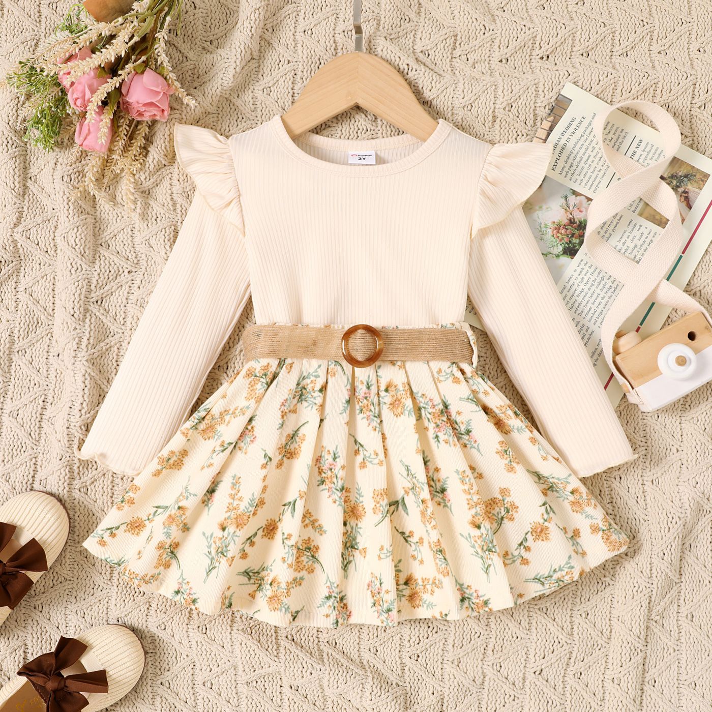 2pcs Toddler Girl Ribbed Ruffle Long-sleeve Solid Top And Belted Allover Floral Print Skirt Set
