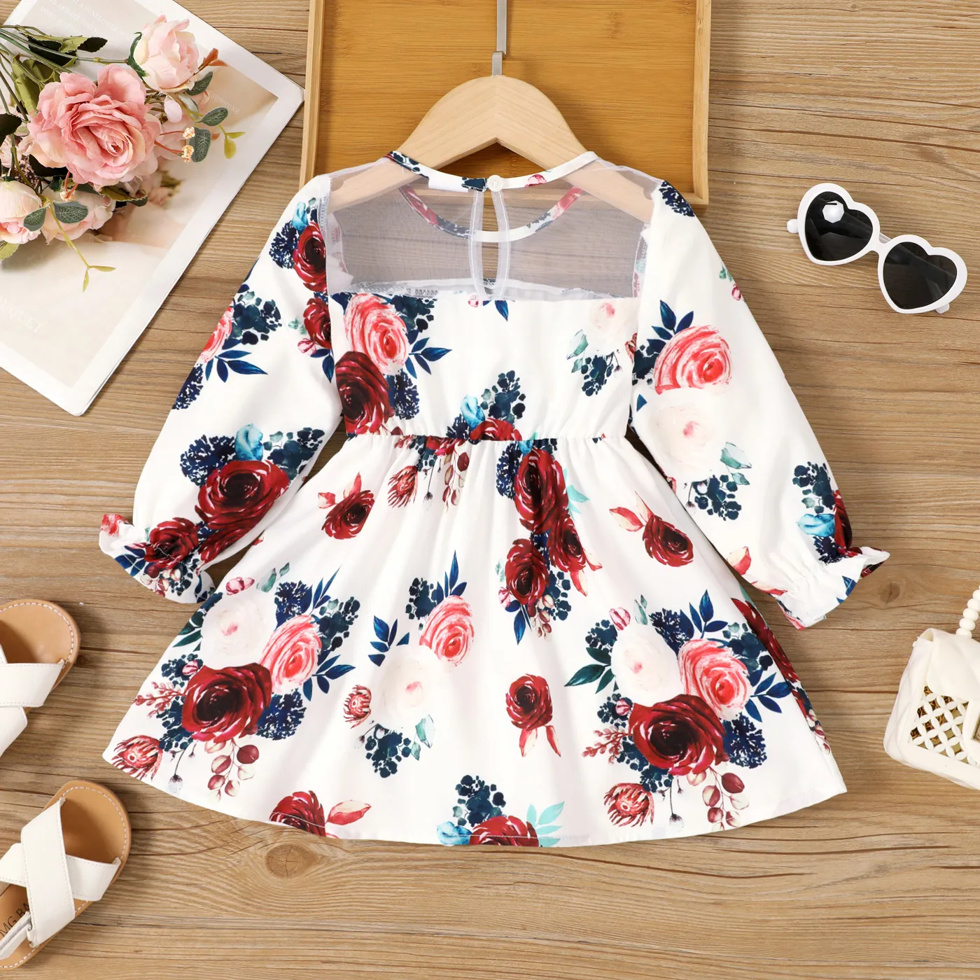 Toddler Girl Sweet Fabric Stitching and Big Flower Pattern Dress  White image 2