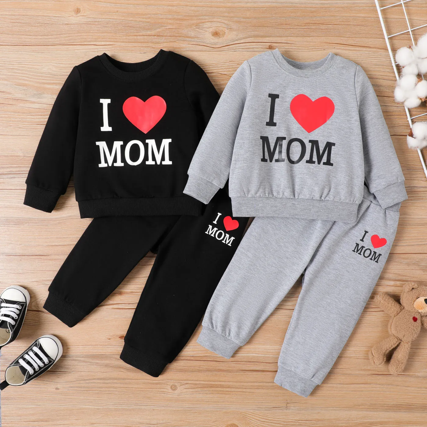 2pcs Baby Boy Letter Heart Print Sweatshirt and Pants Set   Black image 6
