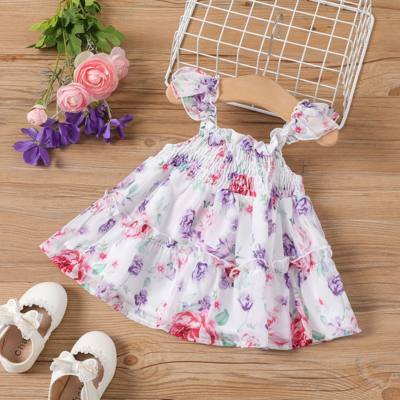 

Baby Girl Allover Floral Print Flutter-sleeve Smocked Dress