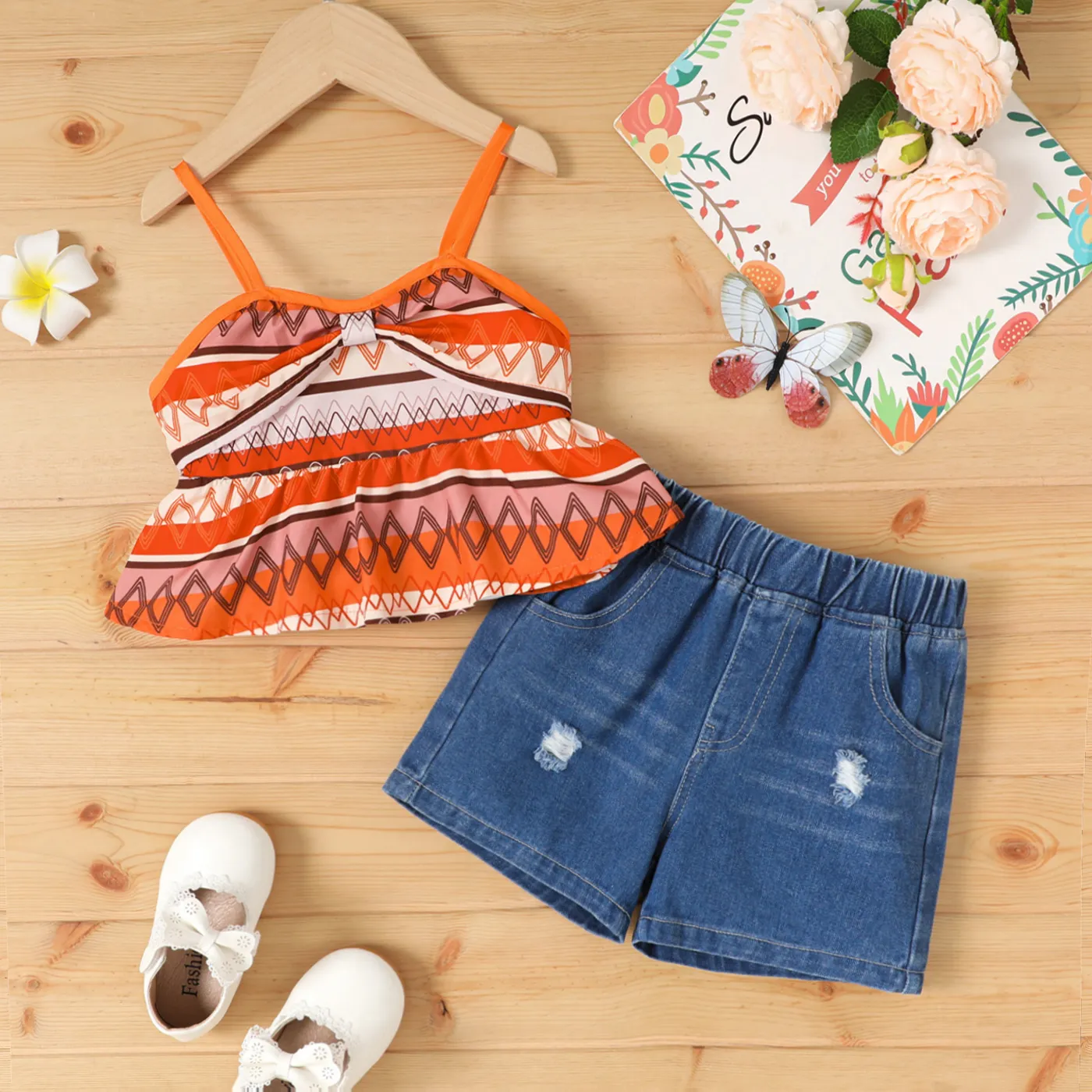 2pcs Toddler Girl Boho Twist Knot Front Camisole and Ripped Denim Shorts Set   Brown big image 1