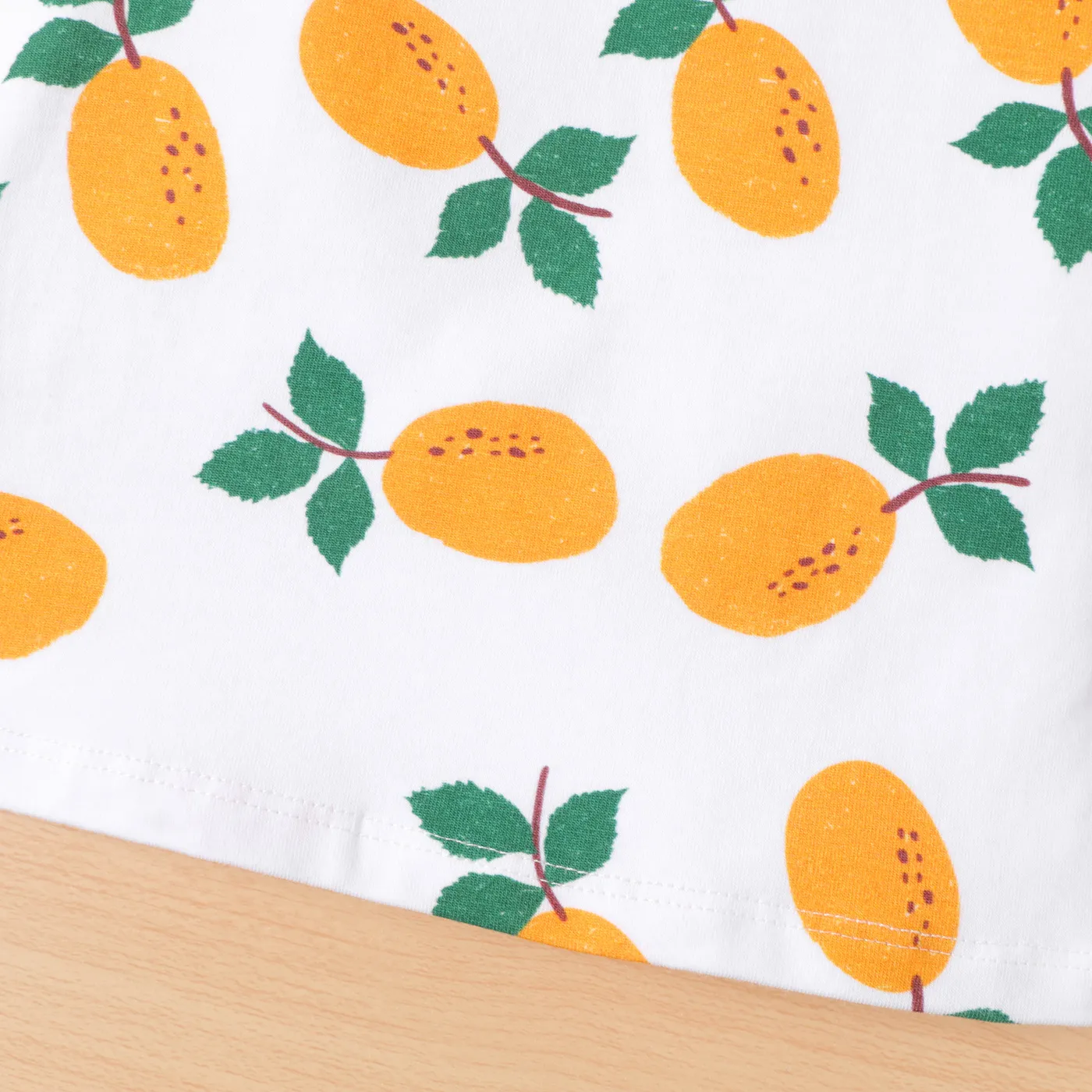 2pcs Baby Boy Fruit Print Tank Top and Oblique Button Shorts Set  image 4