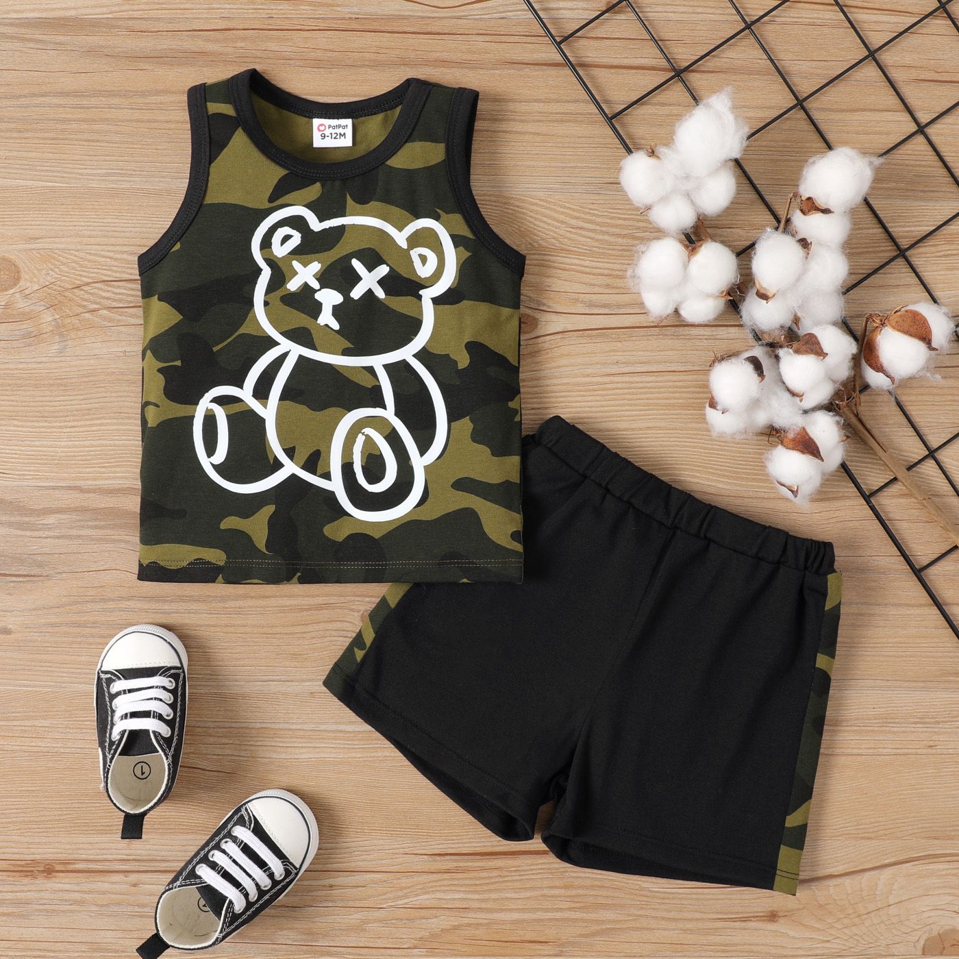 

2pcs Baby Boy 95% Cotton Panda Print Camouflage Sleeveless Top and Shorts Set