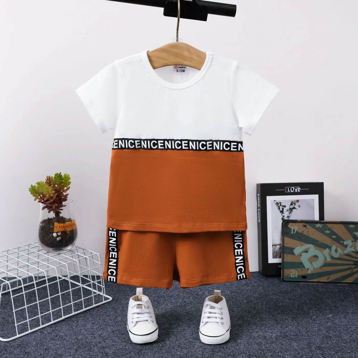 2pcs Baby Boy Cotton Letter Design Colorblock Short-sleeve Tee & Shorts Set