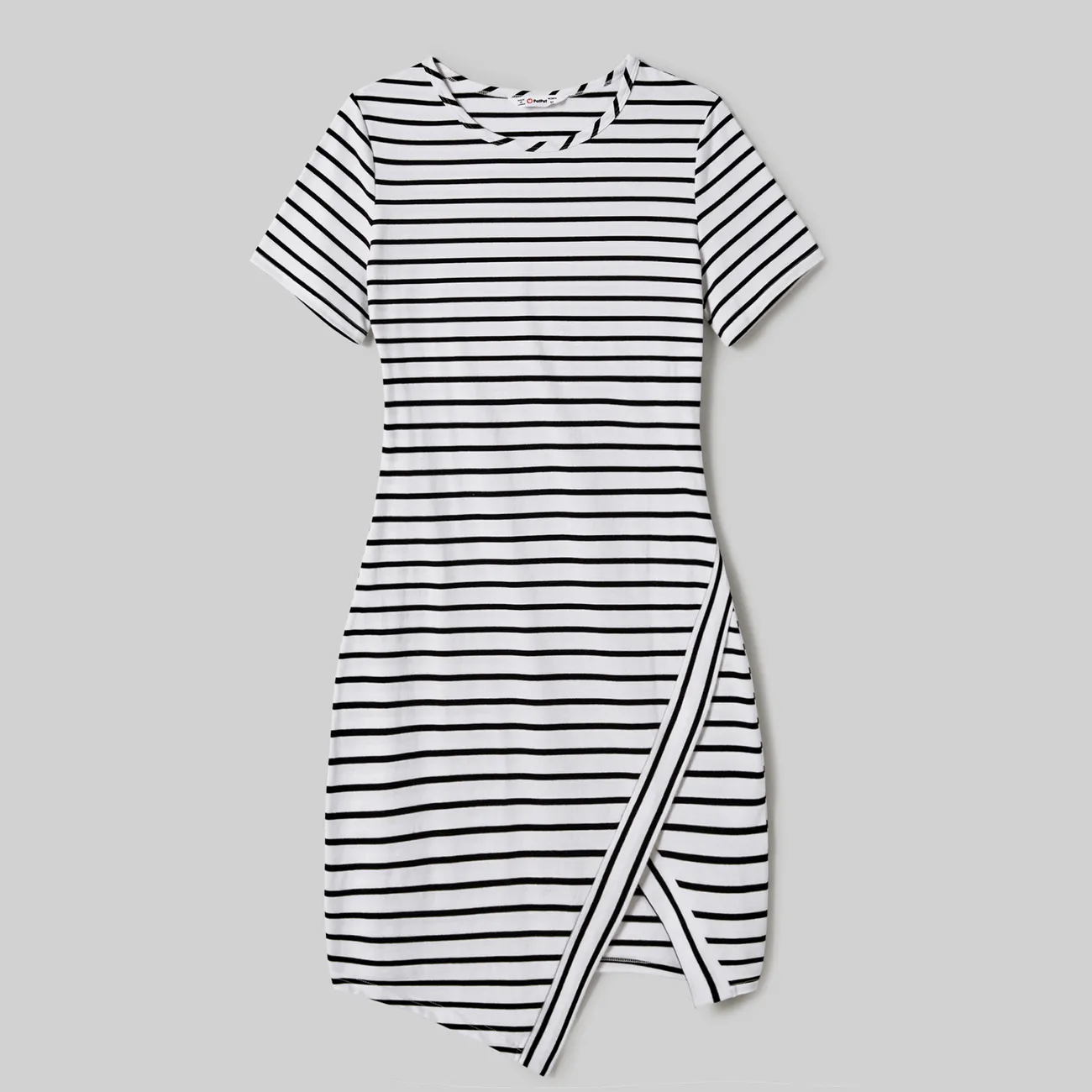 Family Matching 95% Cotton Stripe Asymmetrical Hem Short-sleeve Dresses and Stripe Panel T-shirts Sets BlackandWhite big image 1