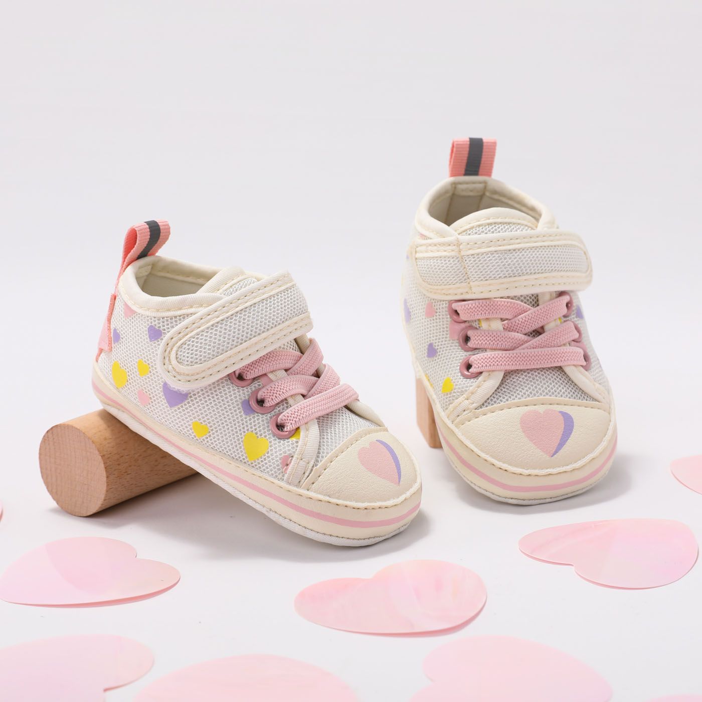 

Baby/Toddler Breathable Mesh Velcro Star / Love Pattern Prewalker Shoes