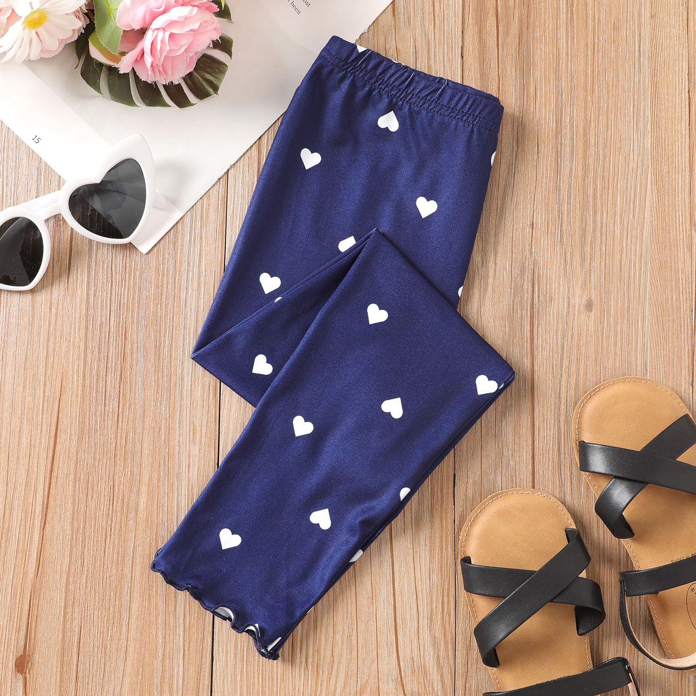 

Kid Girl Heart Pattern Leggings