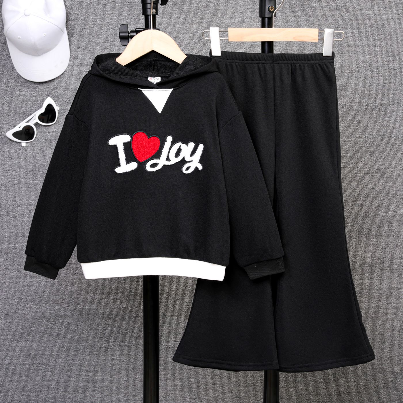 2pcs Kid Girl Letters Heart Embroidery Hoodie And Solid Flared Pants Set