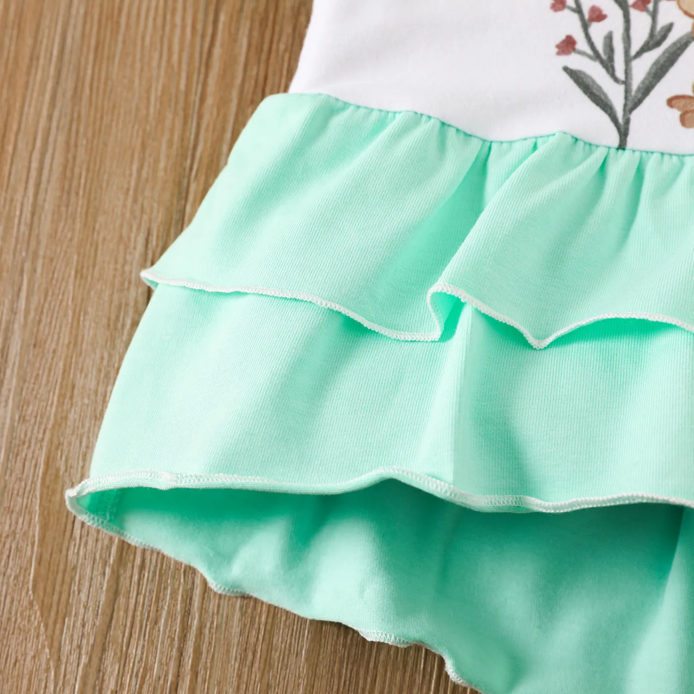 Baby Girl Cotton Floral Print Flutter-sleeve Layered Hem Tee Green image 3