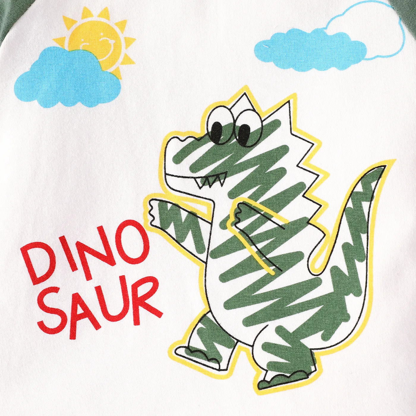 2pcs Baby Boy 95% Cotton Dinosaur Print Short-sleeve Tee and Shorts Set   image 4