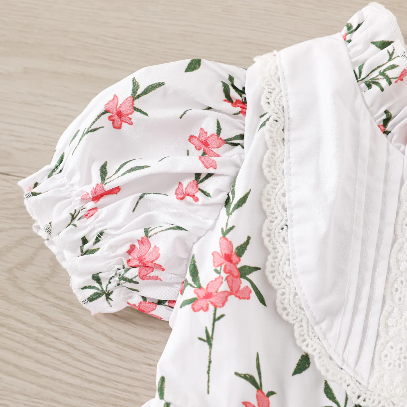 Baby Girl 100% Cotton Allover Floral Print Puff-sleeve Dress Multicolour-1 image 3