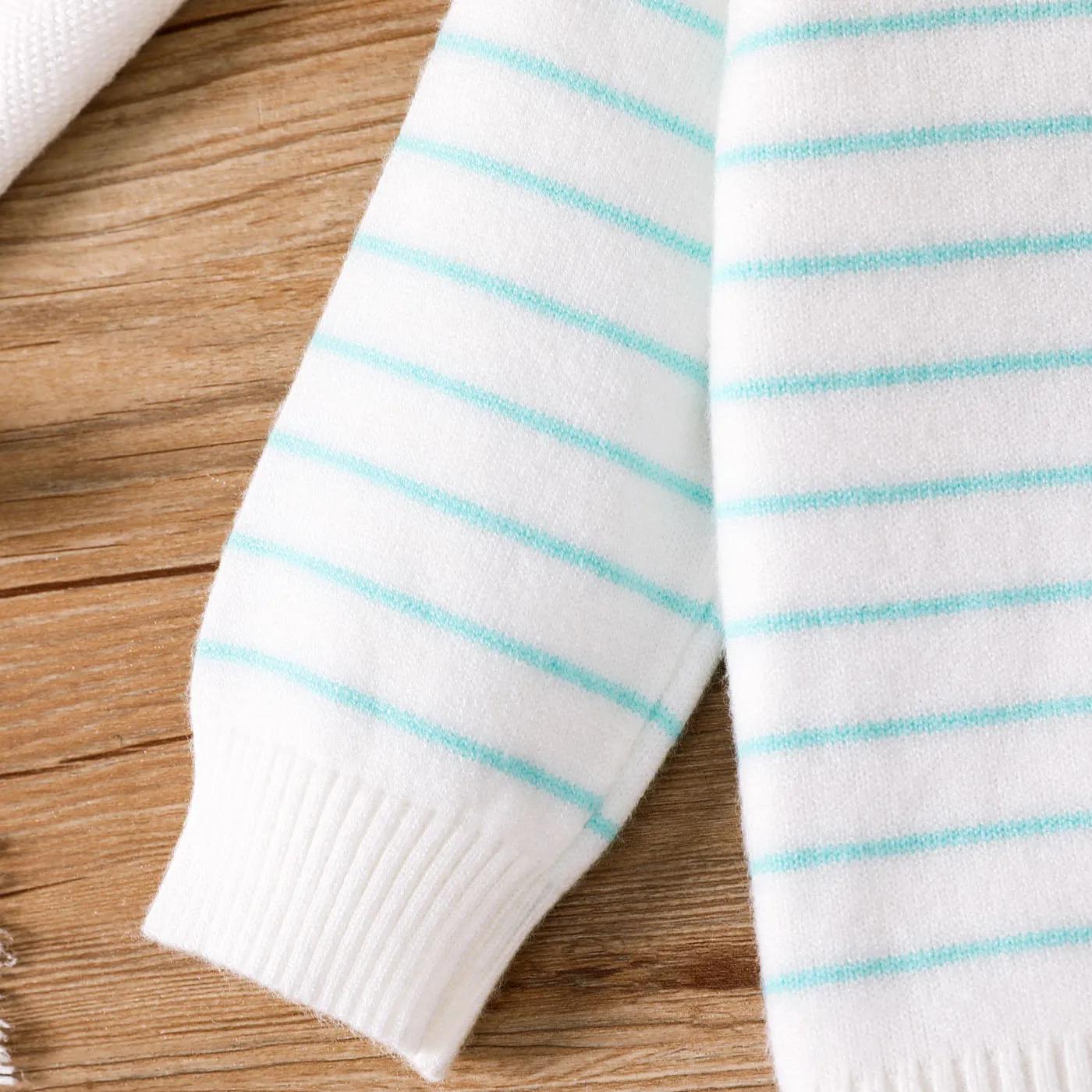 2pcs Baby Girl Ruffle Buttons Front Stripe Long-sleeve Sweater and Solid Pleated Skirt Set  image 4