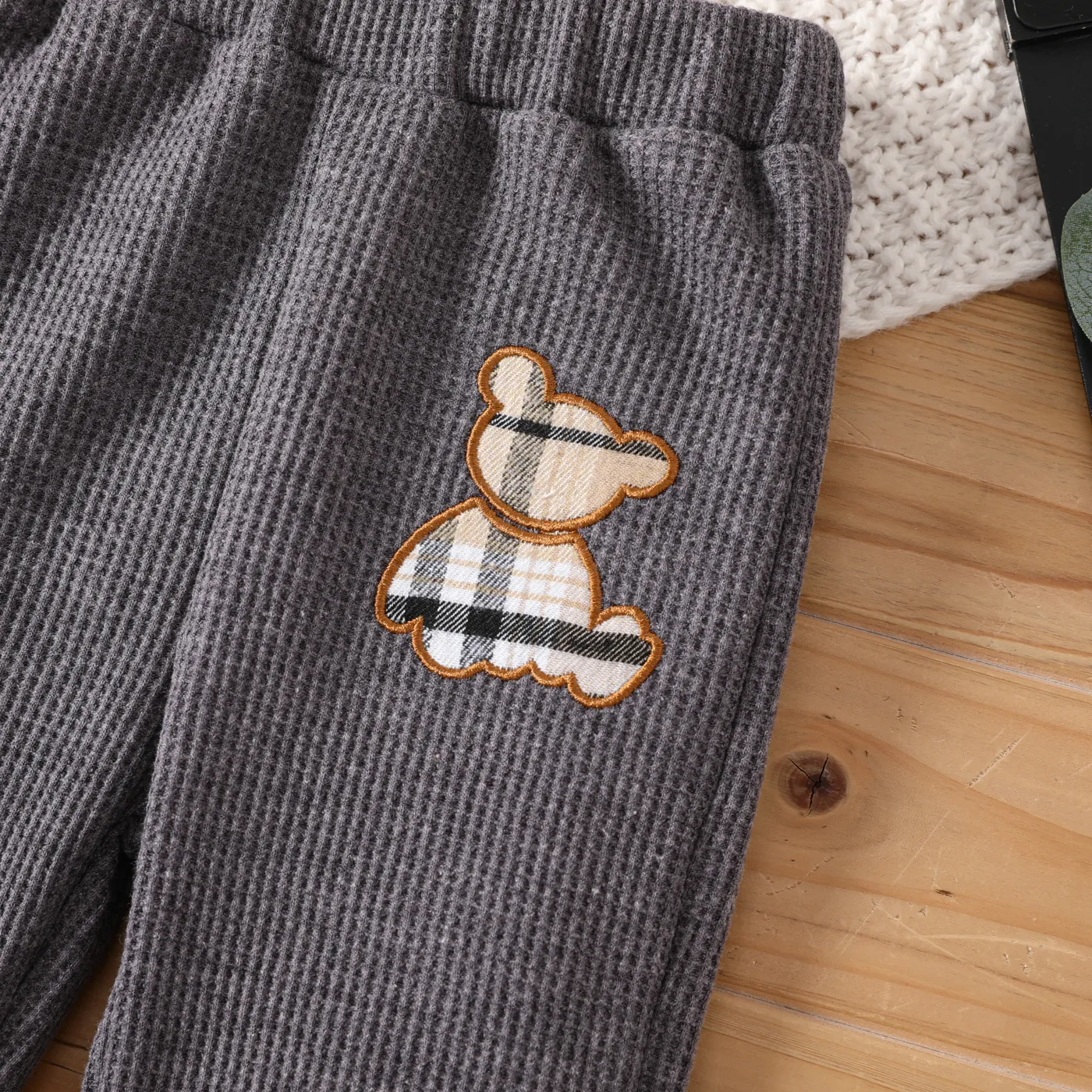 Baby Girl/Boy Plaid Bear Embroidered Waffle Pants  Grey image 5