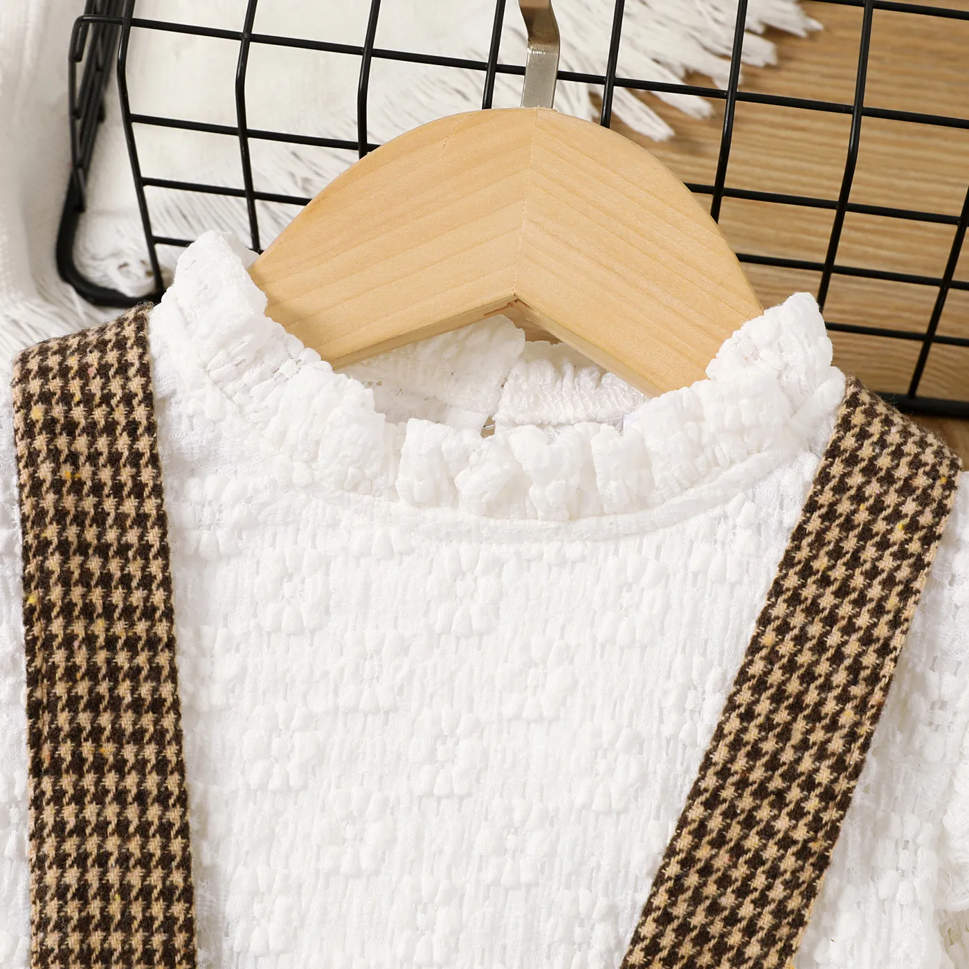 2pcs Toddler Girl Grid Button Details Long Sleeve Suit-Dress  image 3