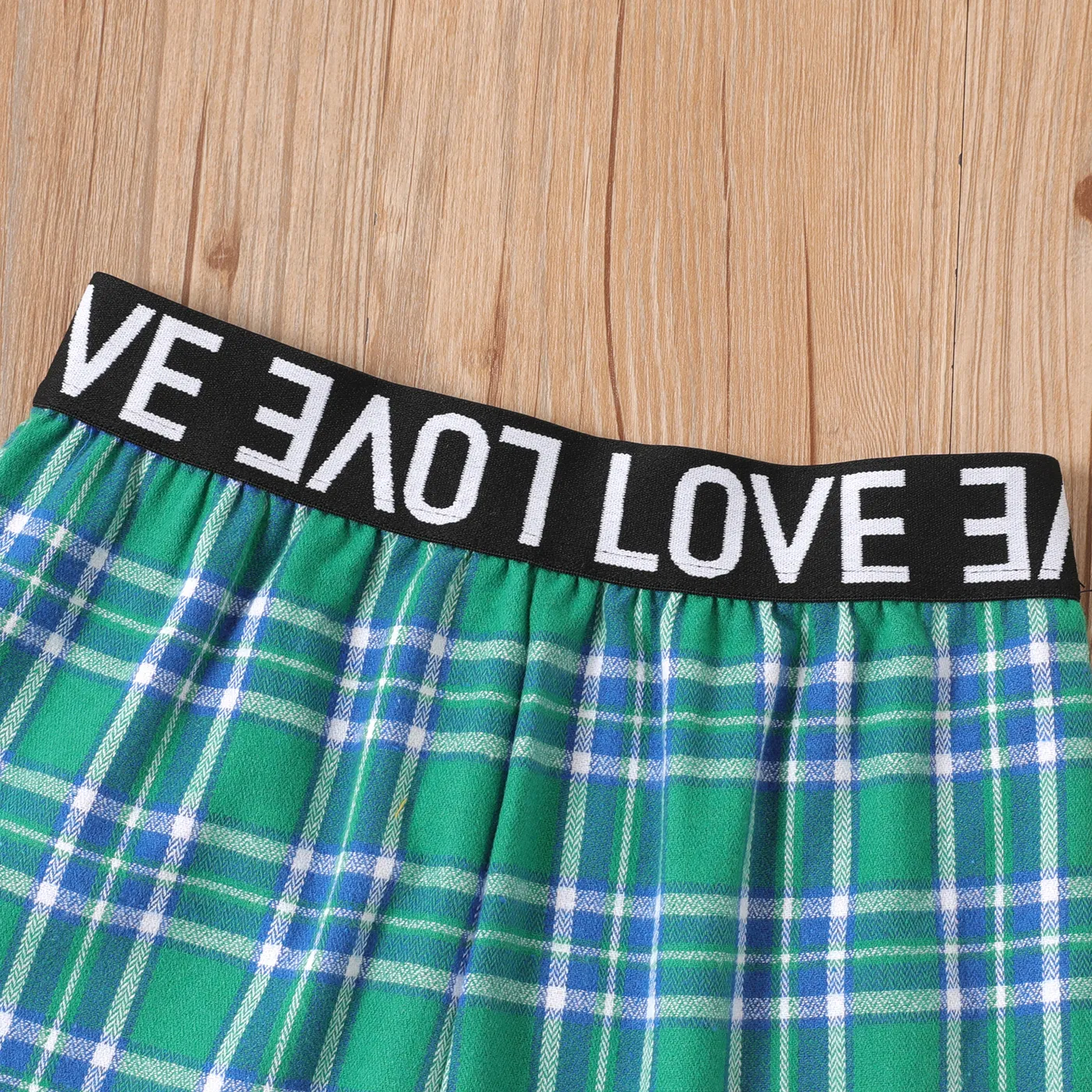 2pcs Kid Girl Knot Hem Plaid Tank Top and Letter Tape Plaid Pants Set   image 4
