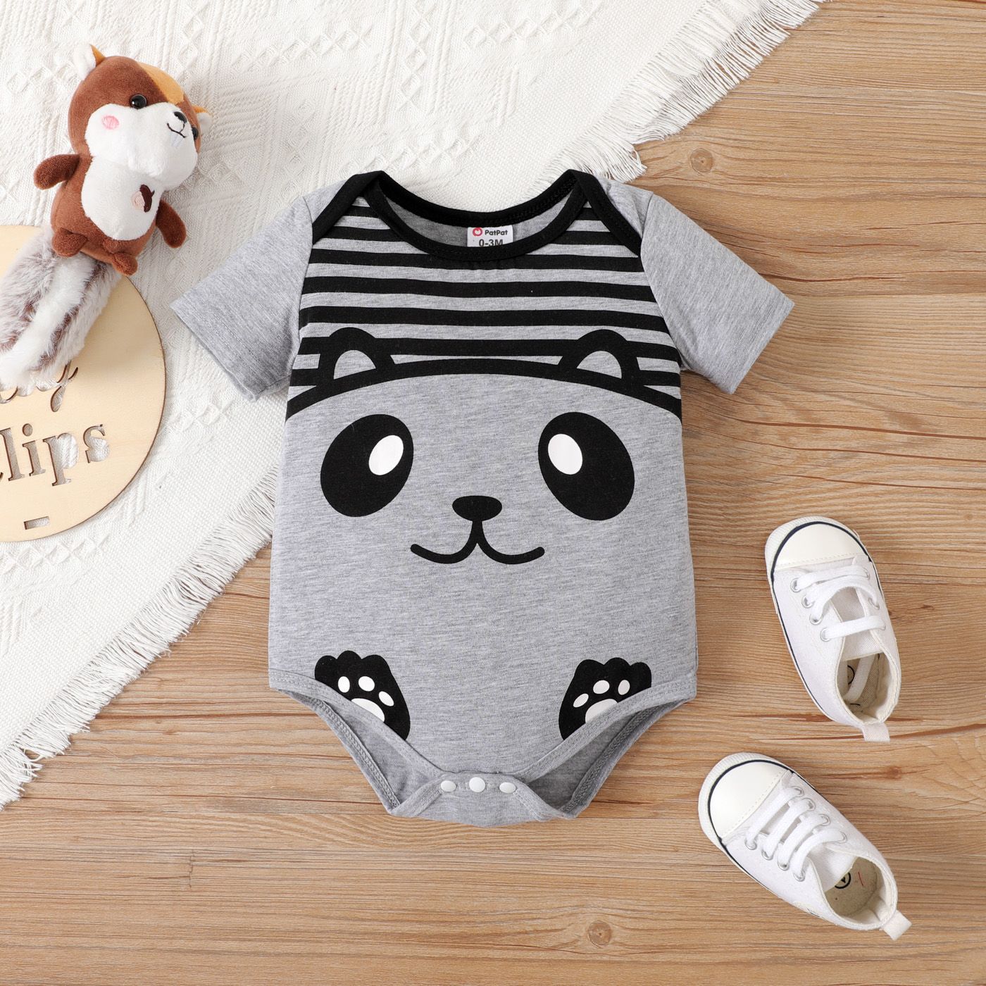 

Baby Boy/Girl Bear Print Striped Short-sleeve Romper