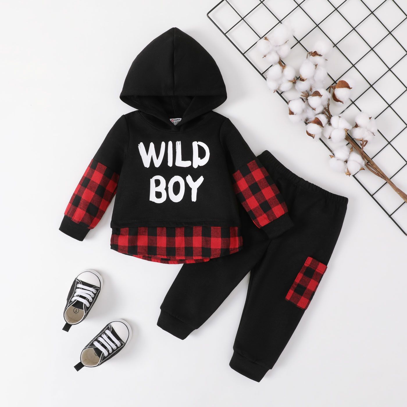 

2pcs Baby Boy Letters Print Plaid Hoodie and Pants Set