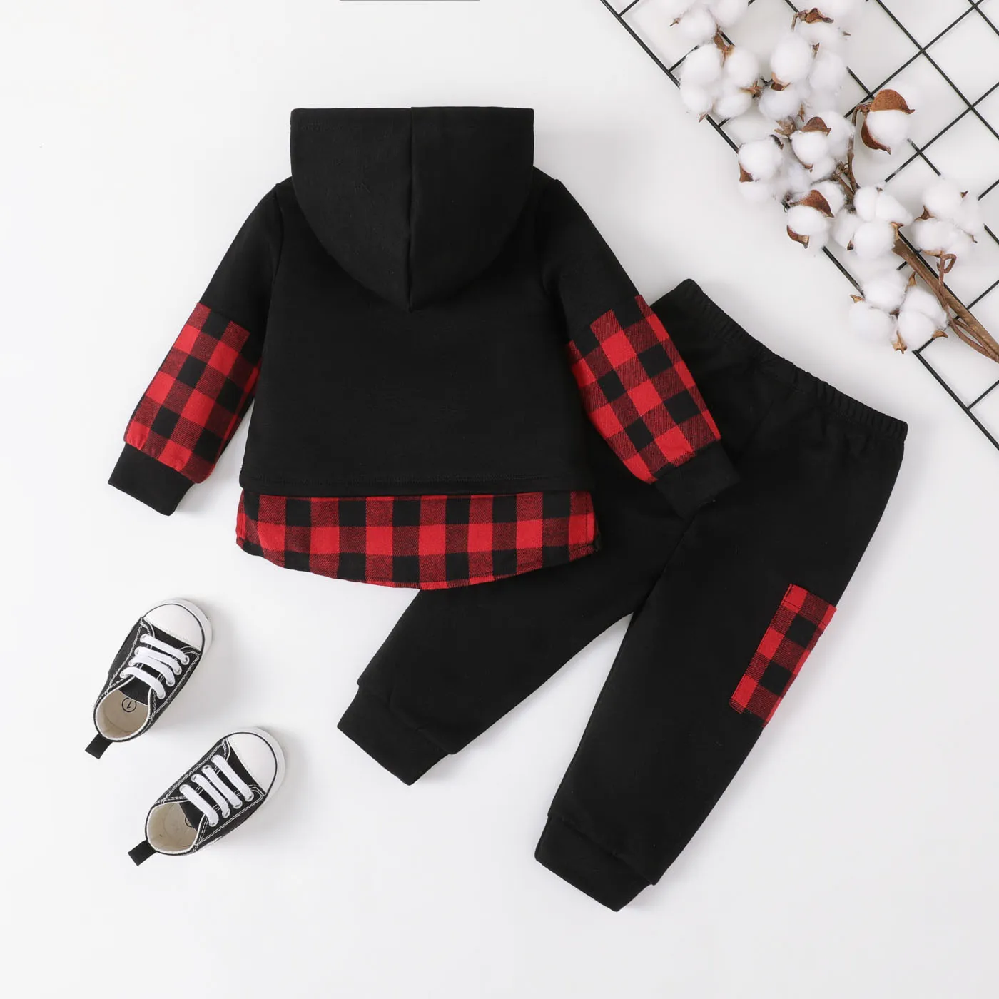 2pcs Baby Boy Letters Print Plaid Hoodie and Pants Set   image 2