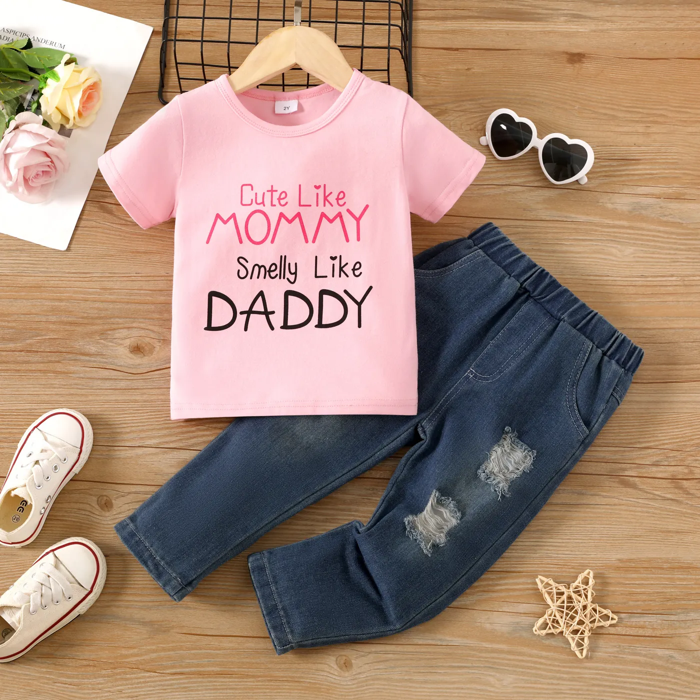 2pcs Toddler Girl 95% Cotton Letters Print Short-sleeve Tee And Ripped Pockets Denim Pants Set