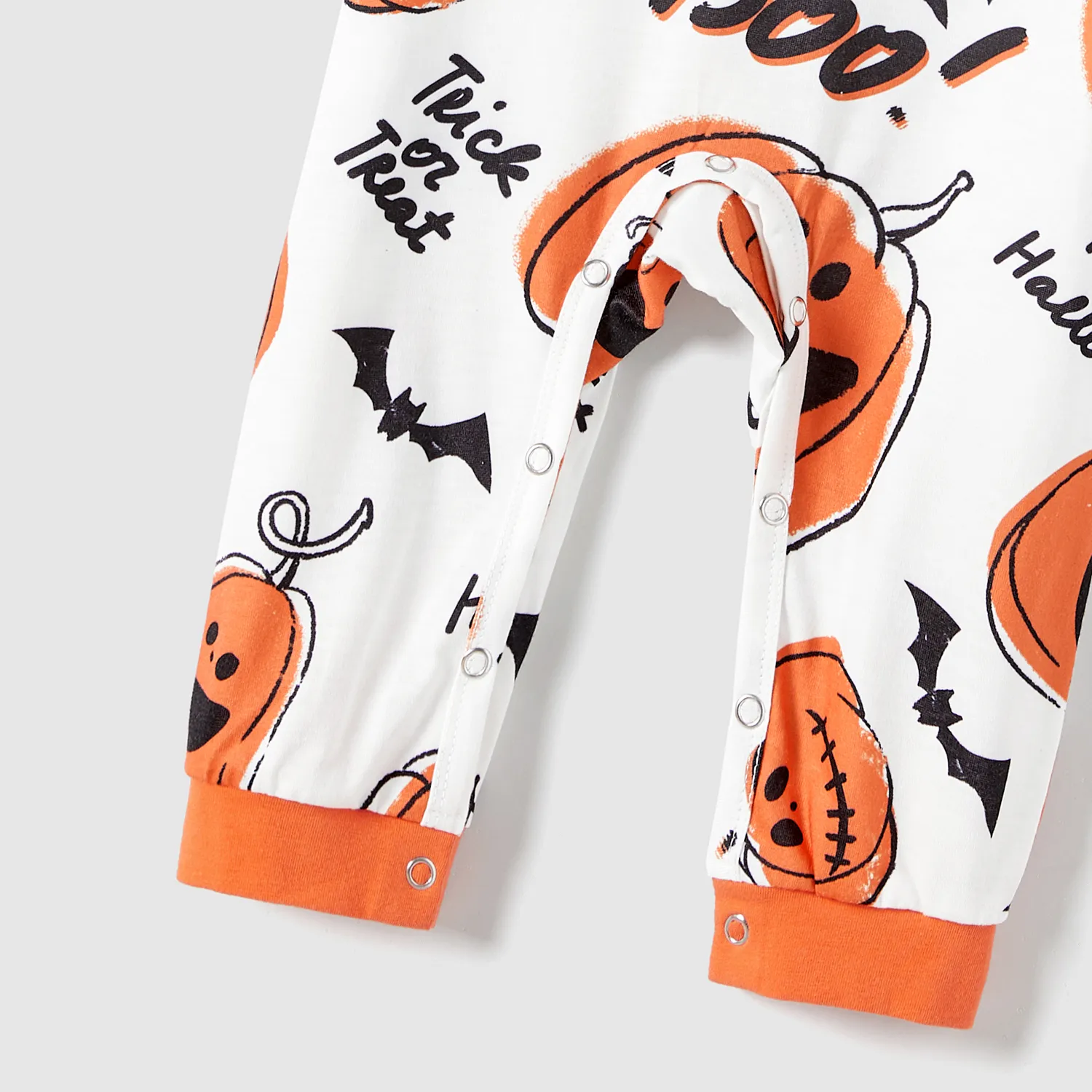 Halloween Glow In The Dark BOO and bat Print Long-sleeve Pullover Sweatshirts  image 4