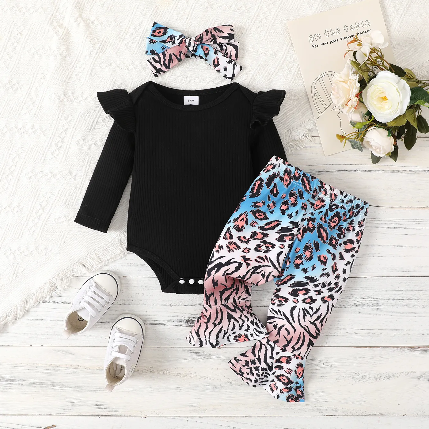 3pcs Baby Girl Ribbed Ruffle Long-sleeve Romper and Leopard Print Flared Pants & Headband Set Black big image 1