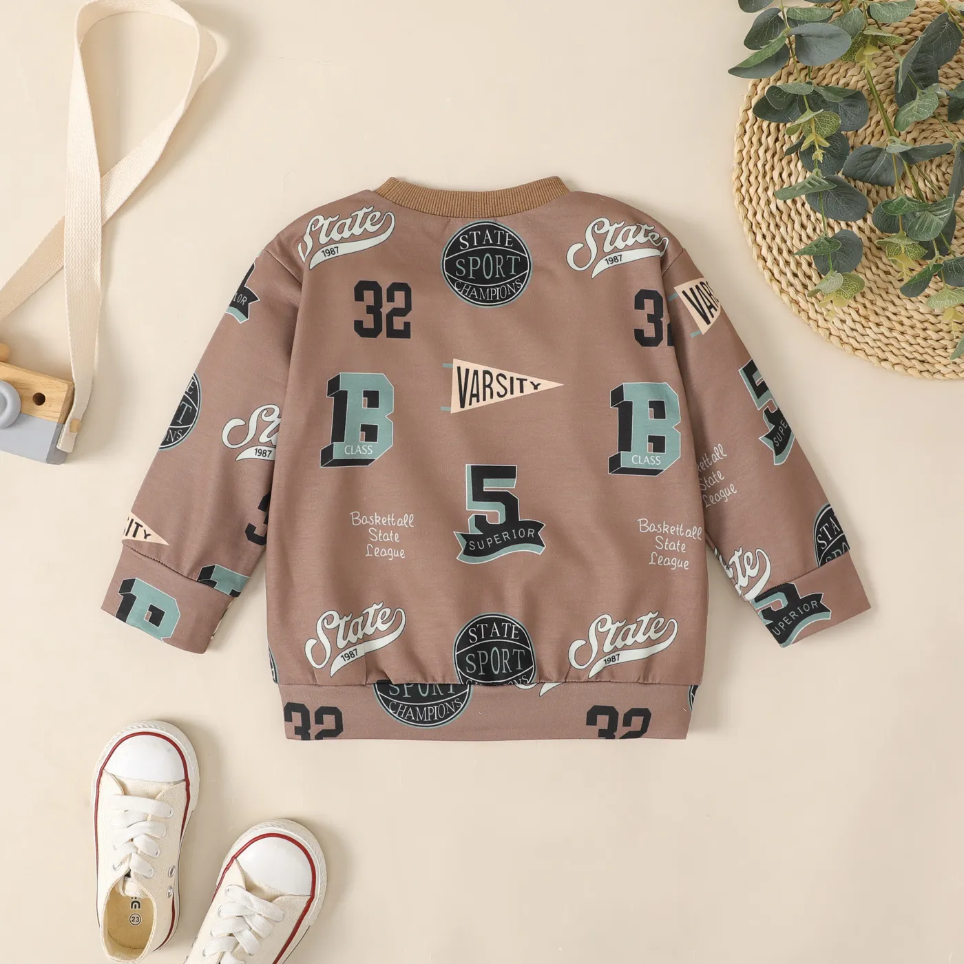 Toddler Boy Number Letter Print Varsity Pullover Sweatshirt    image 2