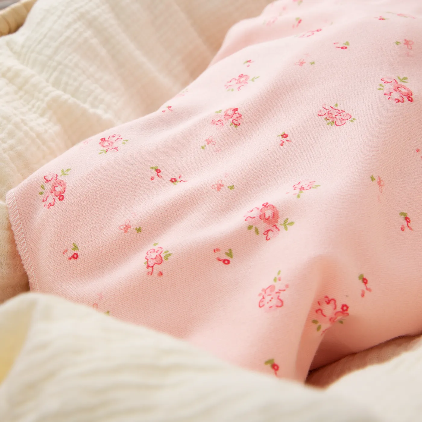 2-pack 100% Cotton Floral Print Newborn Wearable Blankets and Beanie Hat  image 2