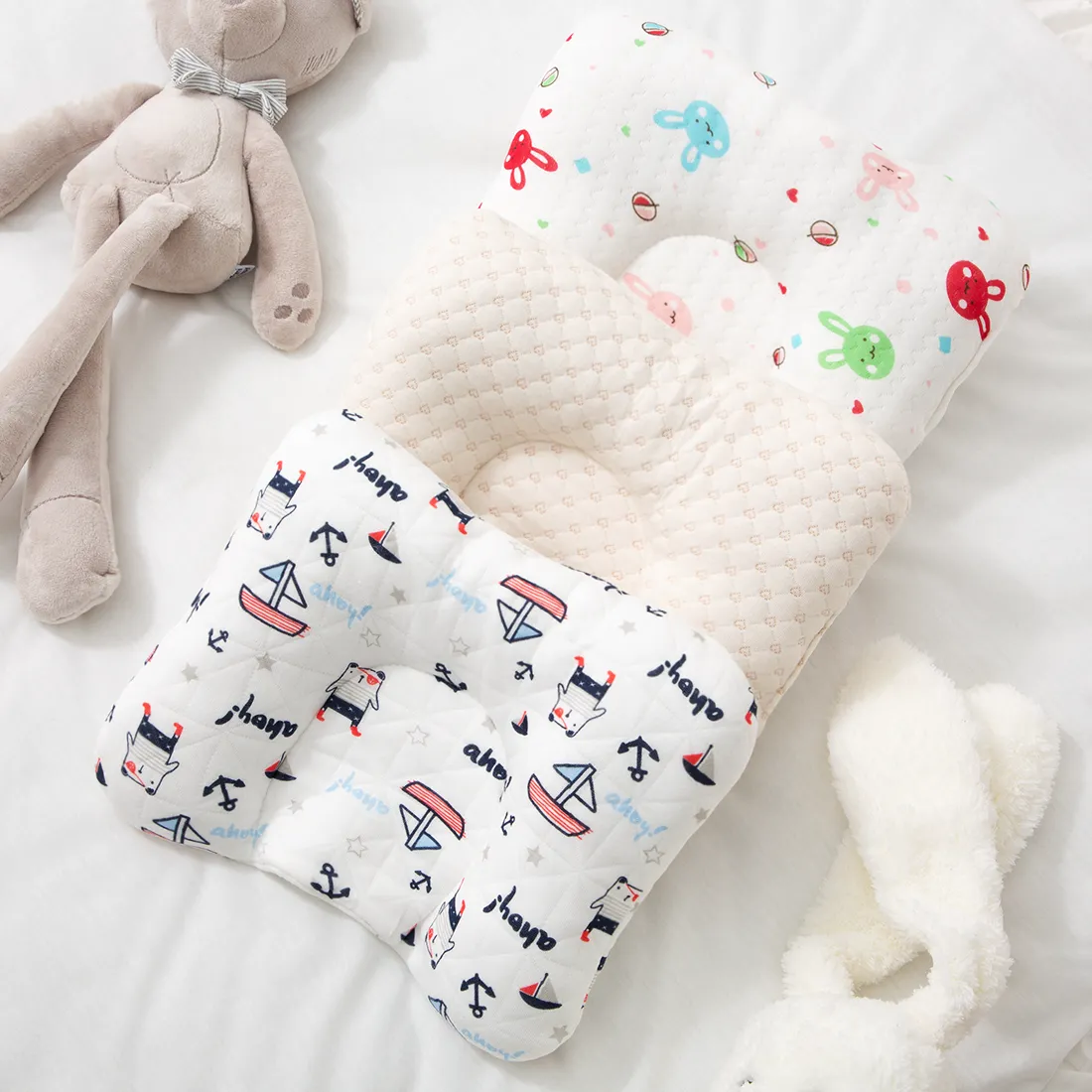 Bebê 100% algodão colorido travesseiro bonito dos desenhos animados travesseiro de modelagem de cabeça de bebê para prevenir a síndrome da cabeça chata Azul Marinho big image 1