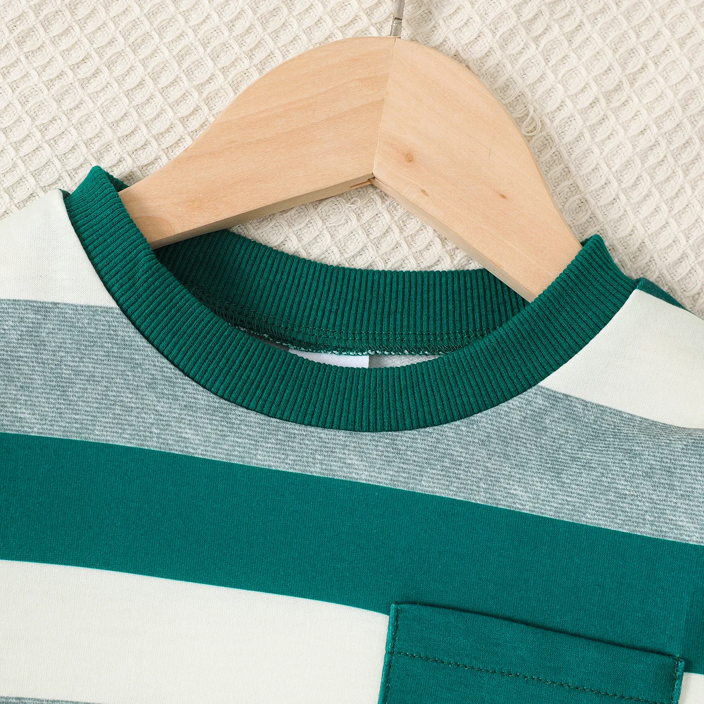 Toddler Boy Patch Pocket Stripe Pullover Sweatshirt    image 3