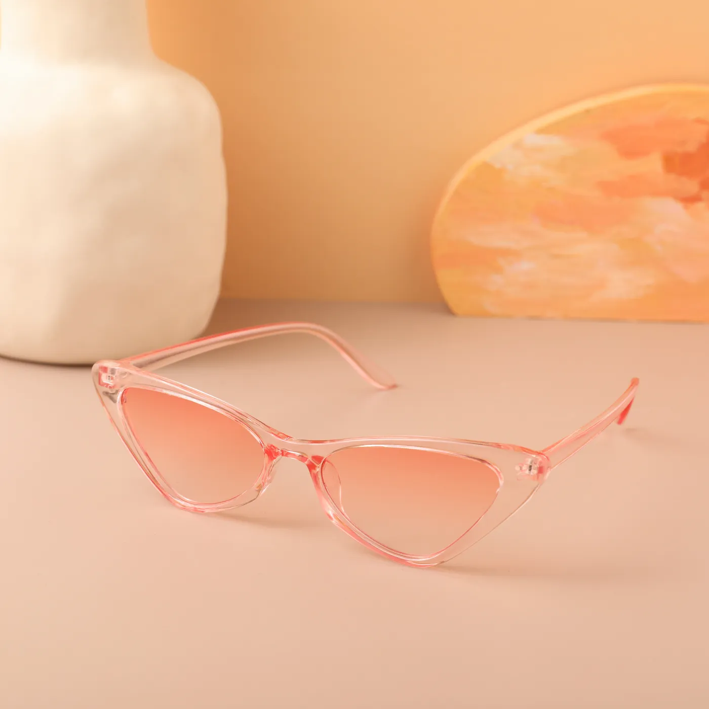 Toddler/Kid Triangular Cat Eye Sunglasses  image 2