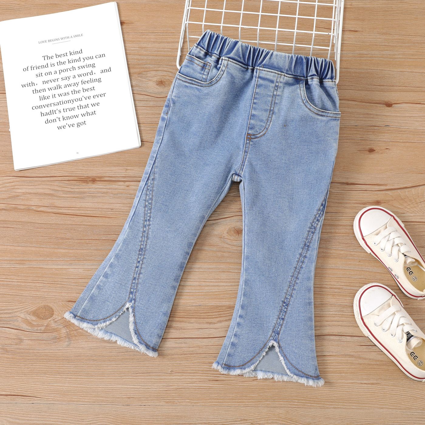 

Toddler Girl Pockets Flared Jeans