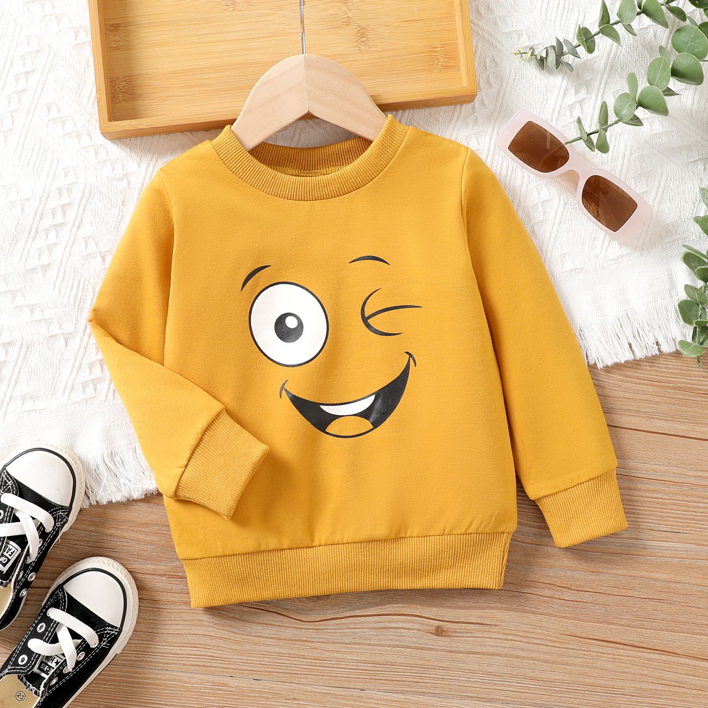Toddler Girl/Boy Novelty Face Print Pullover Sweatshirt
