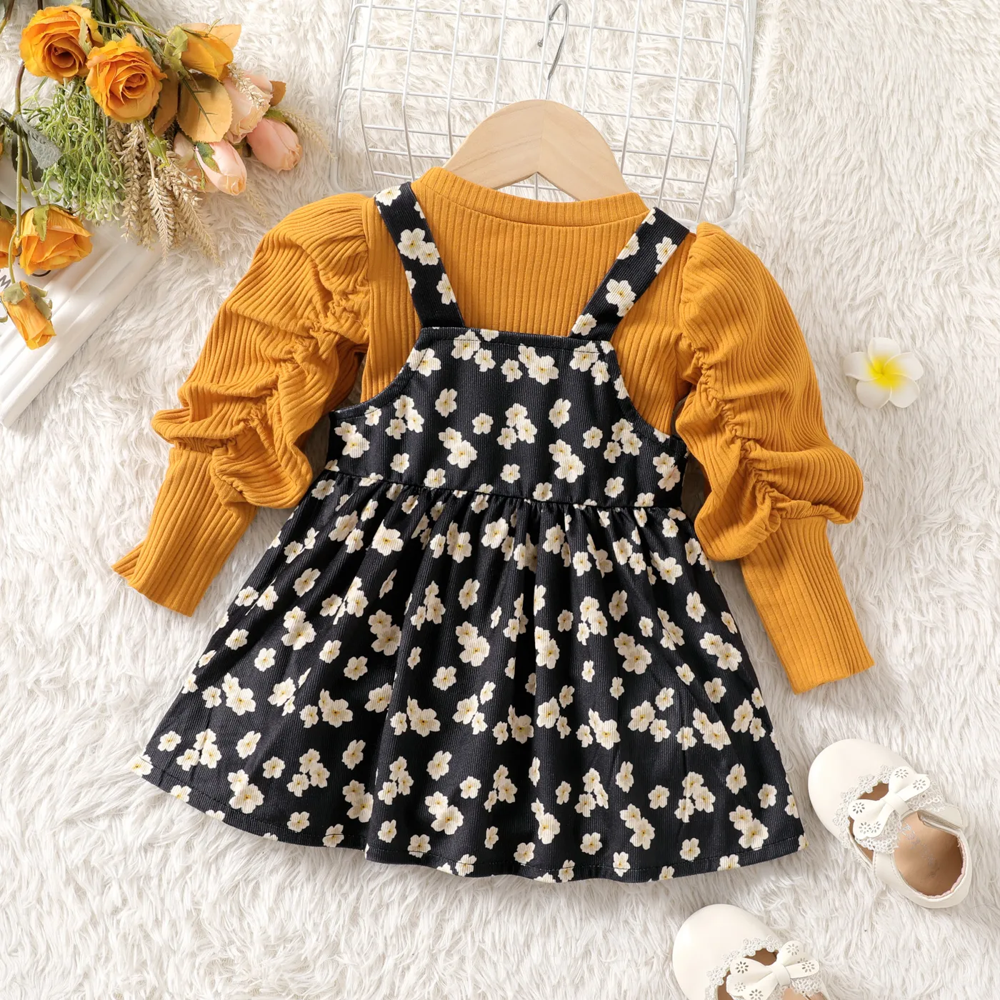 2pcs Baby Girl 95% Cotton Ribbed Solid Lamb Leg Sleeve Top and Allover Floral Print Strappy Dress Set Ginger image 3