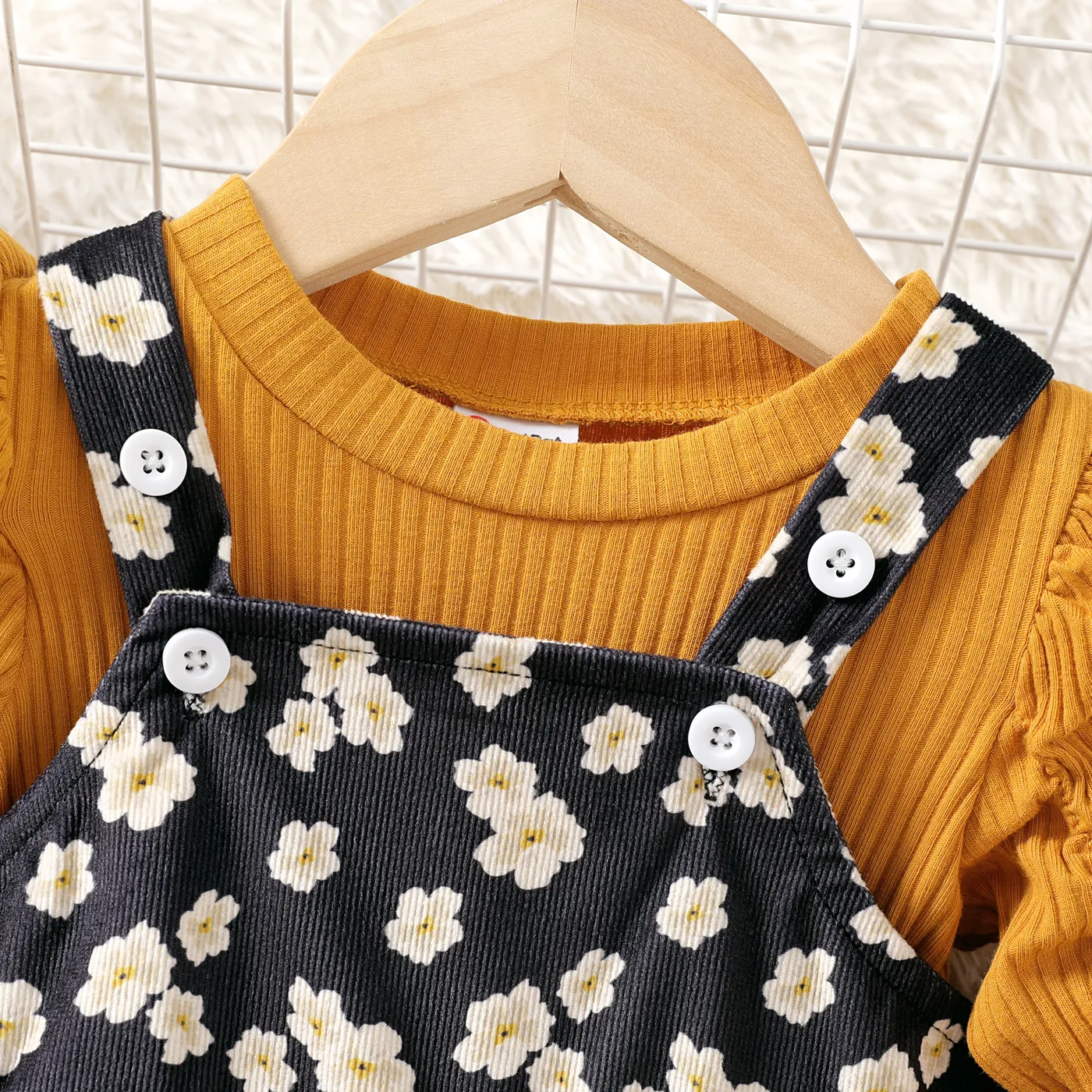 2pcs Baby Girl 95% Cotton Ribbed Solid Lamb Leg Sleeve Top and Allover Floral Print Strappy Dress Set Ginger image 4
