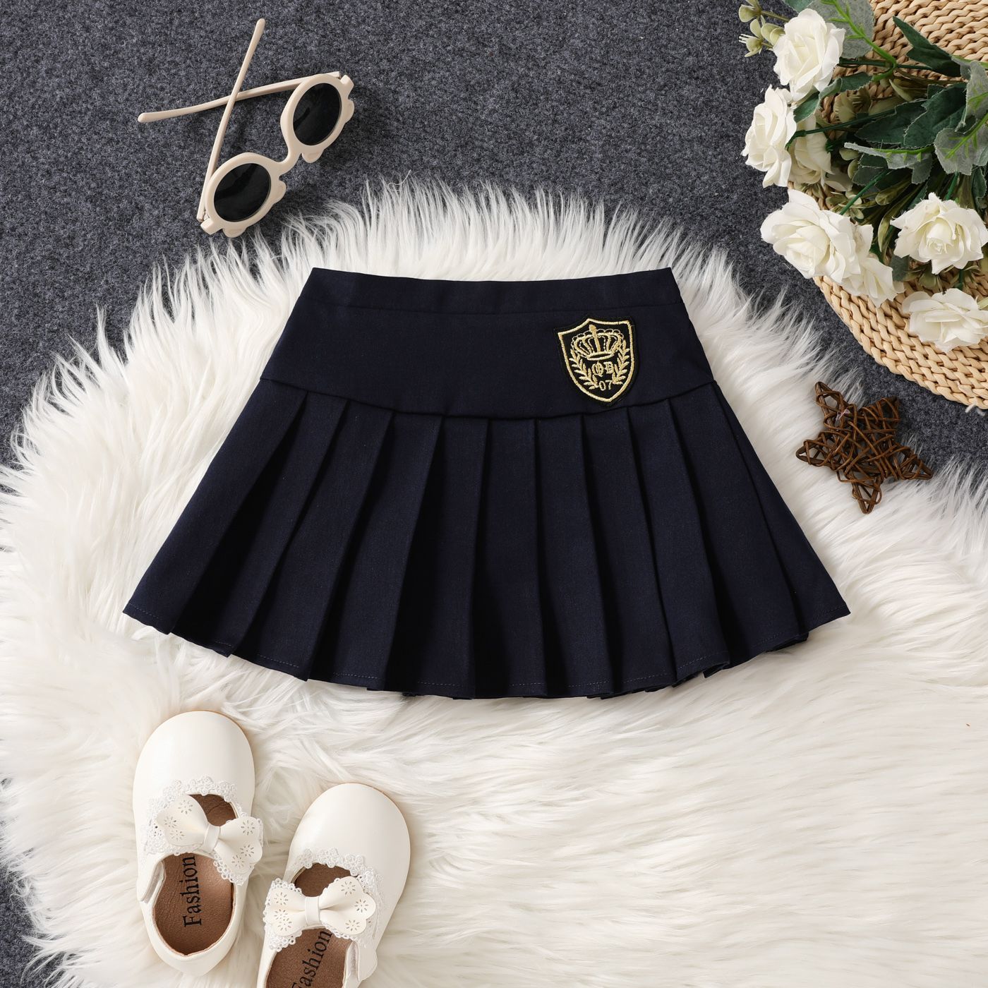 Toddler Girl Preppy Style Badge Embroidered Pleated Skirt