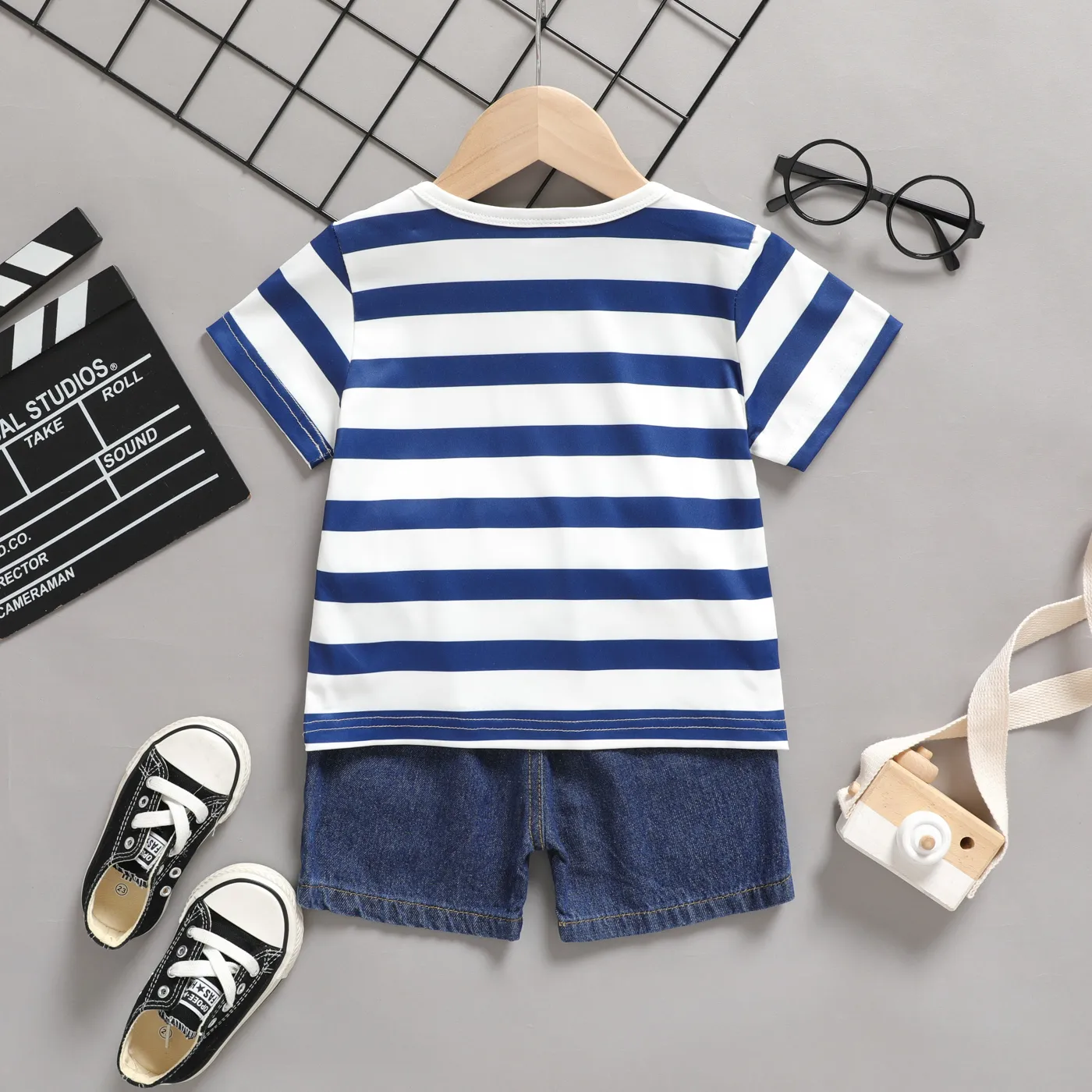 2pcs Toddler Boy Fox Striped Short-sleeve Tee and Ripped Denim Shorts Set  Blue image 2