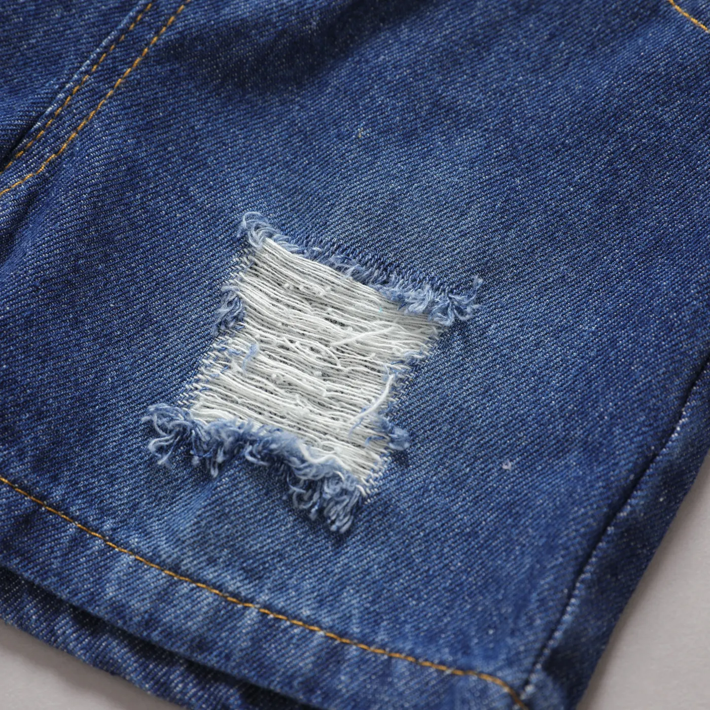 2pcs Toddler Boy Fox Striped Short-sleeve Tee and Ripped Denim Shorts Set  Blue image 3
