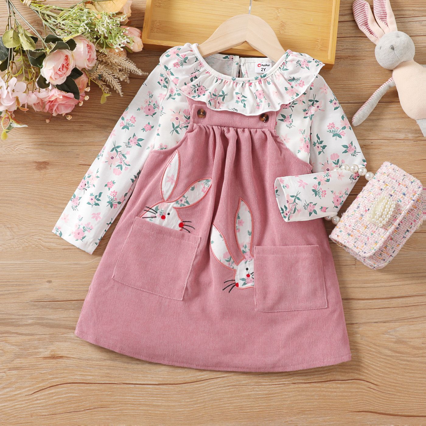 

2pcs Toddler Girl Floral Print Ruffle Collar Top and Rabbit Embroidered Overall Dress Set