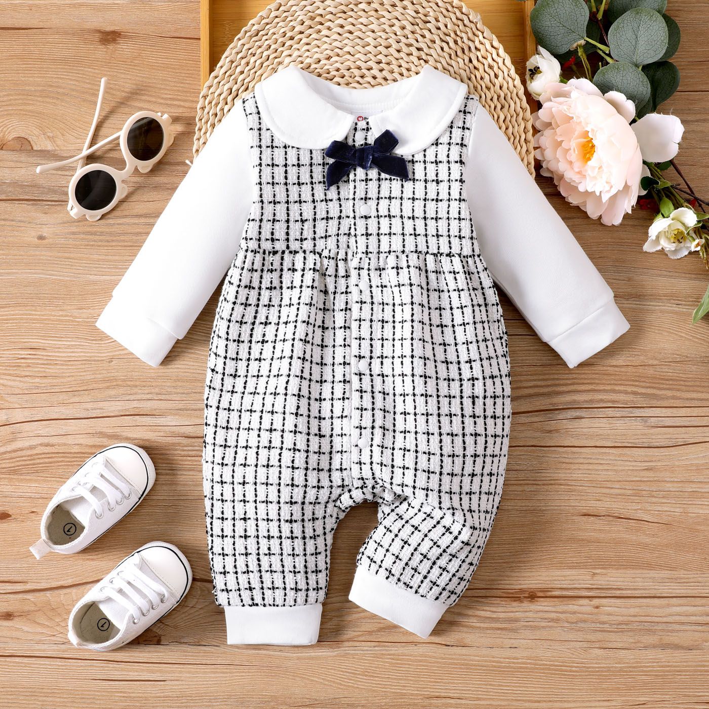 

Baby Girl Bow Tie Plaid Long-sleeve Jumpsuit