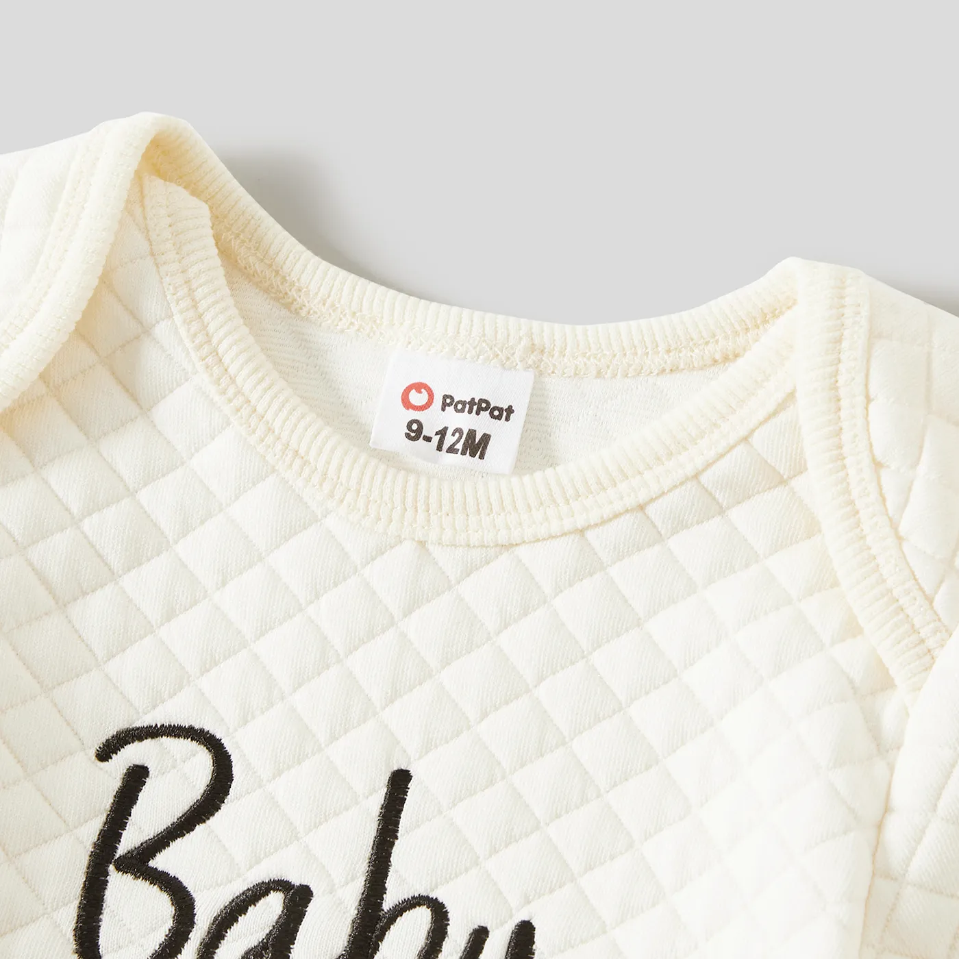 Family Matching Bear Print Long-sleeve Tops  image 3