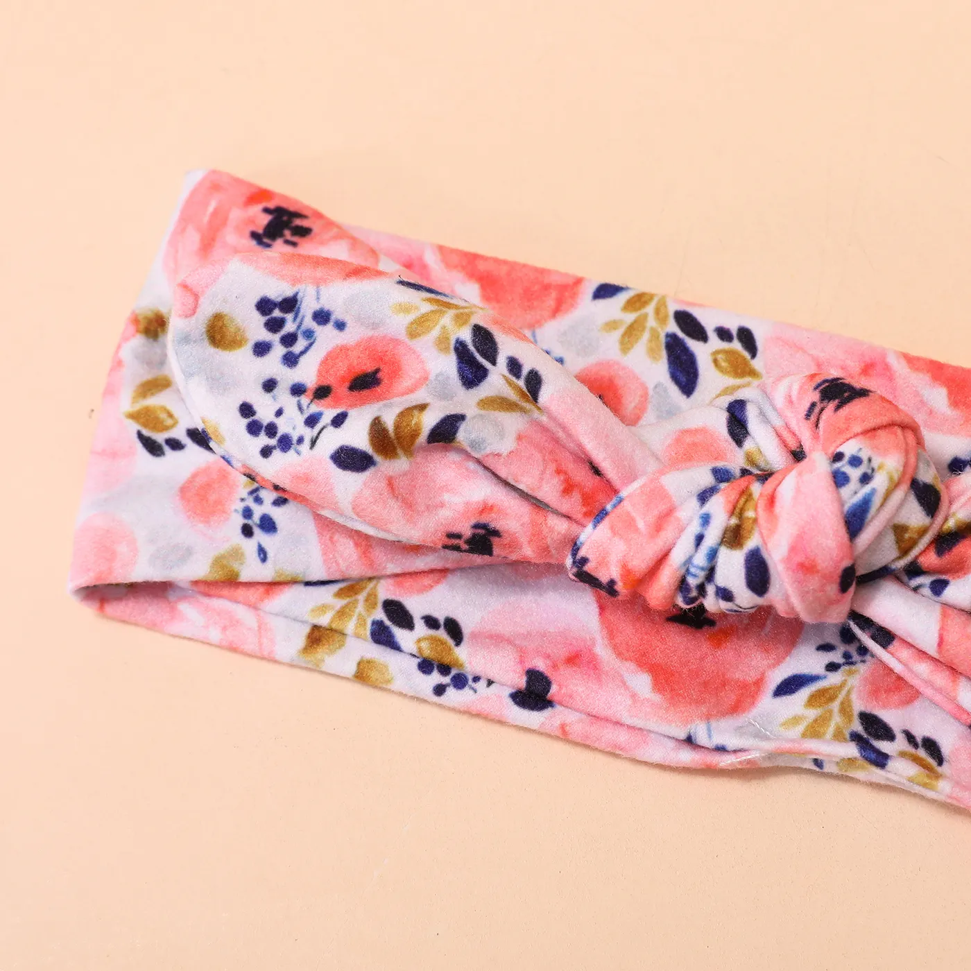 2-pack Allover Floral Print Knot Headbands for Mom and Me  image 6