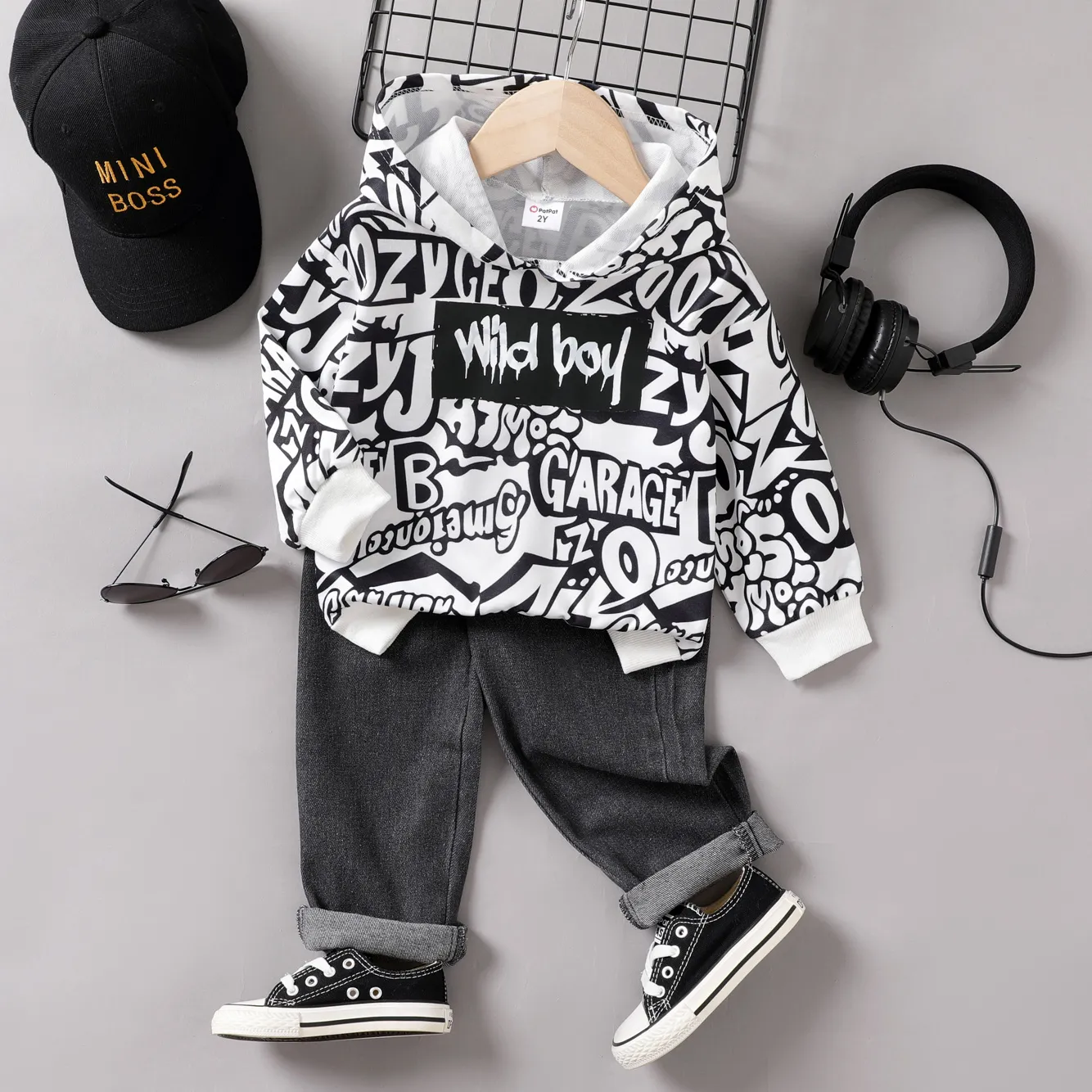 2pcs Toddler Boy Avant-garde Graffiti Hooded  Denim Set 