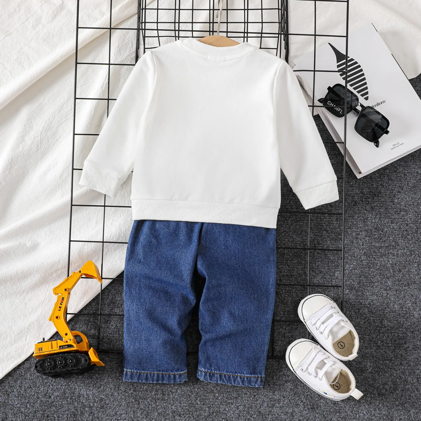 2pcs Baby Boy Vehicle Print Long Sleeve Set White image 2