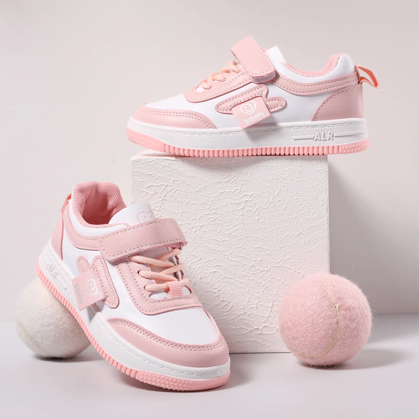 Kids Love Pattern Velcro Sports Shoes